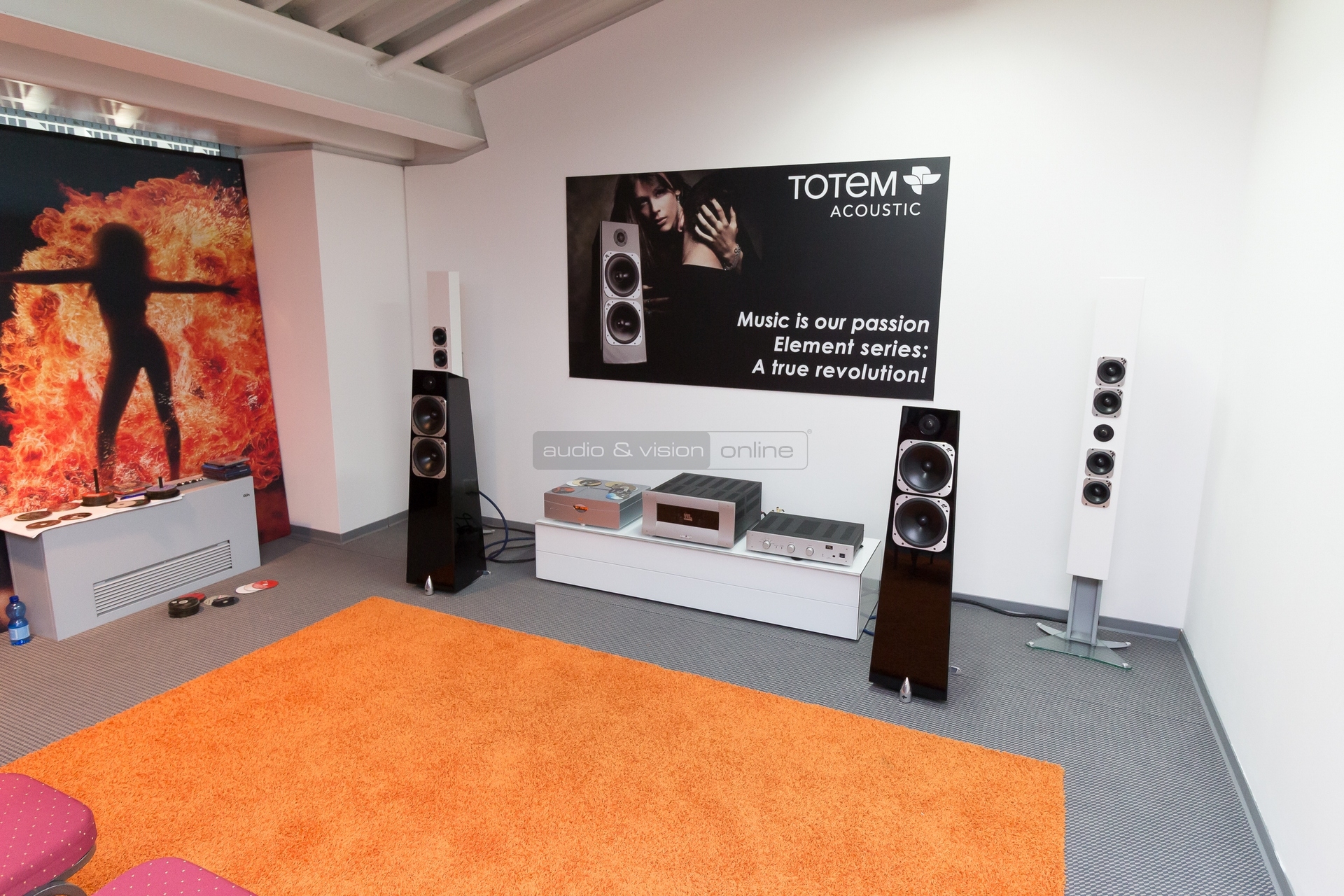 HIGH END 2015 TOTEM ACOUSTICS