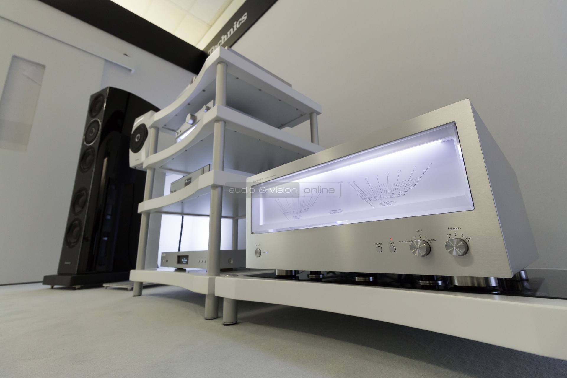 HIGH END 2015 Technics