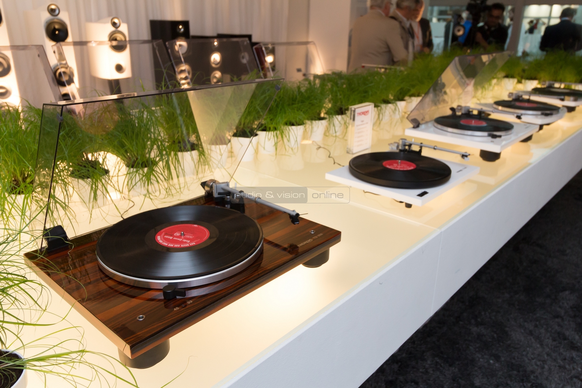 HIGH END 2015 Thorens