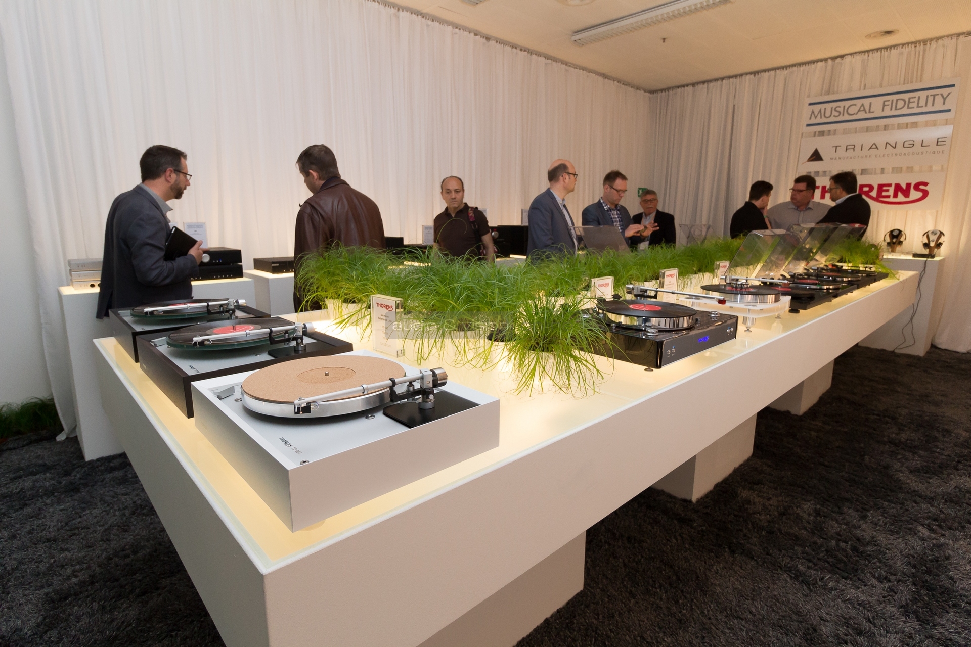 HIGH END 2015 Thorens