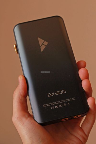 iBasso DX300 mobil zenelejátszó hátlap