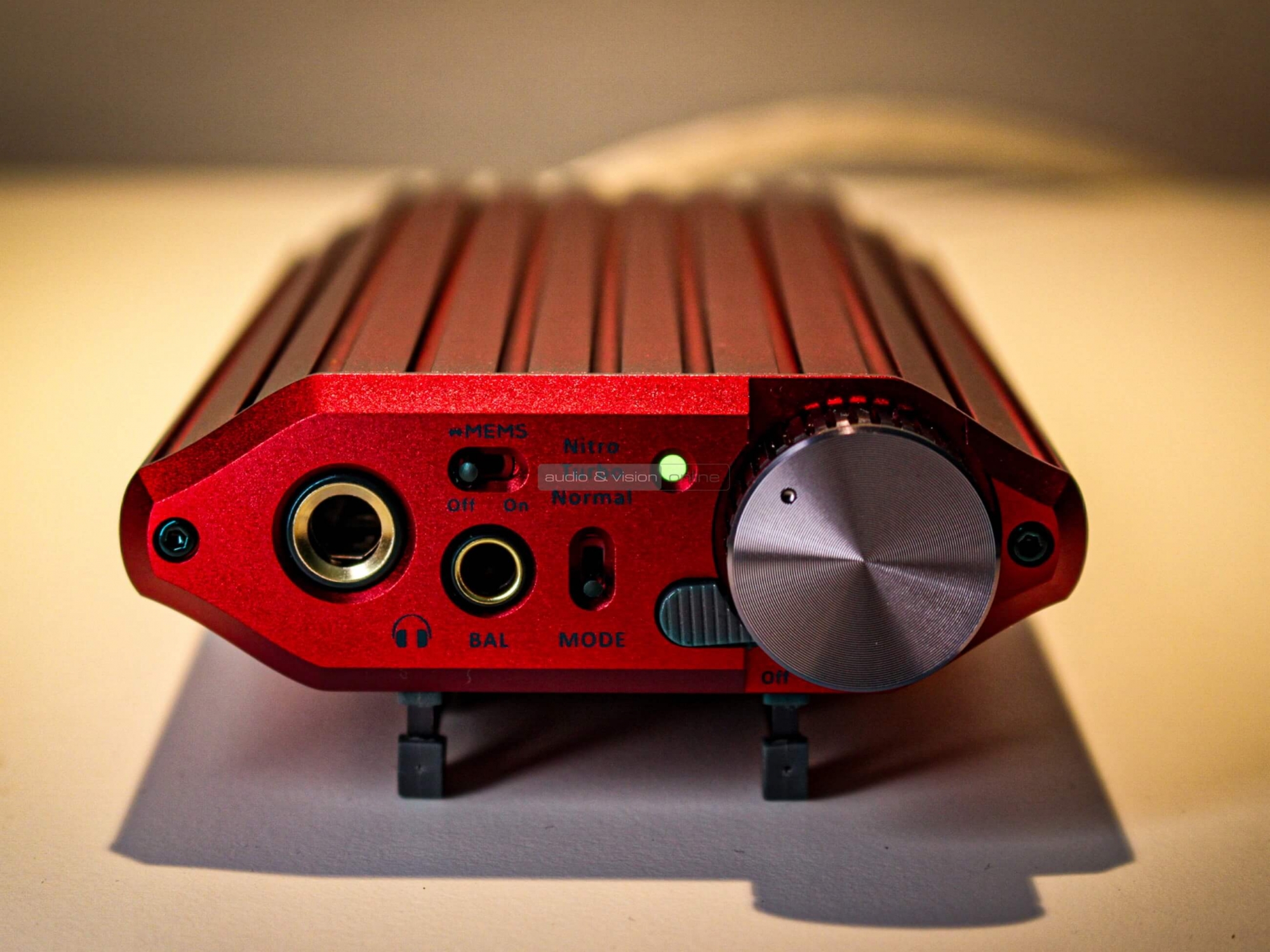 iFi iDSD Diablo 2 DAC front