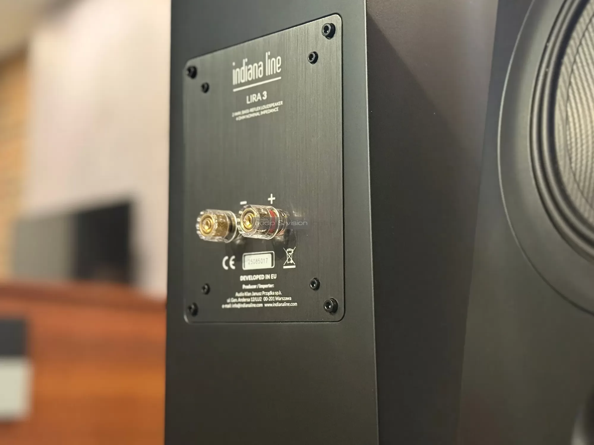 Indiana Line Lira 3 hangfal csatlakozó