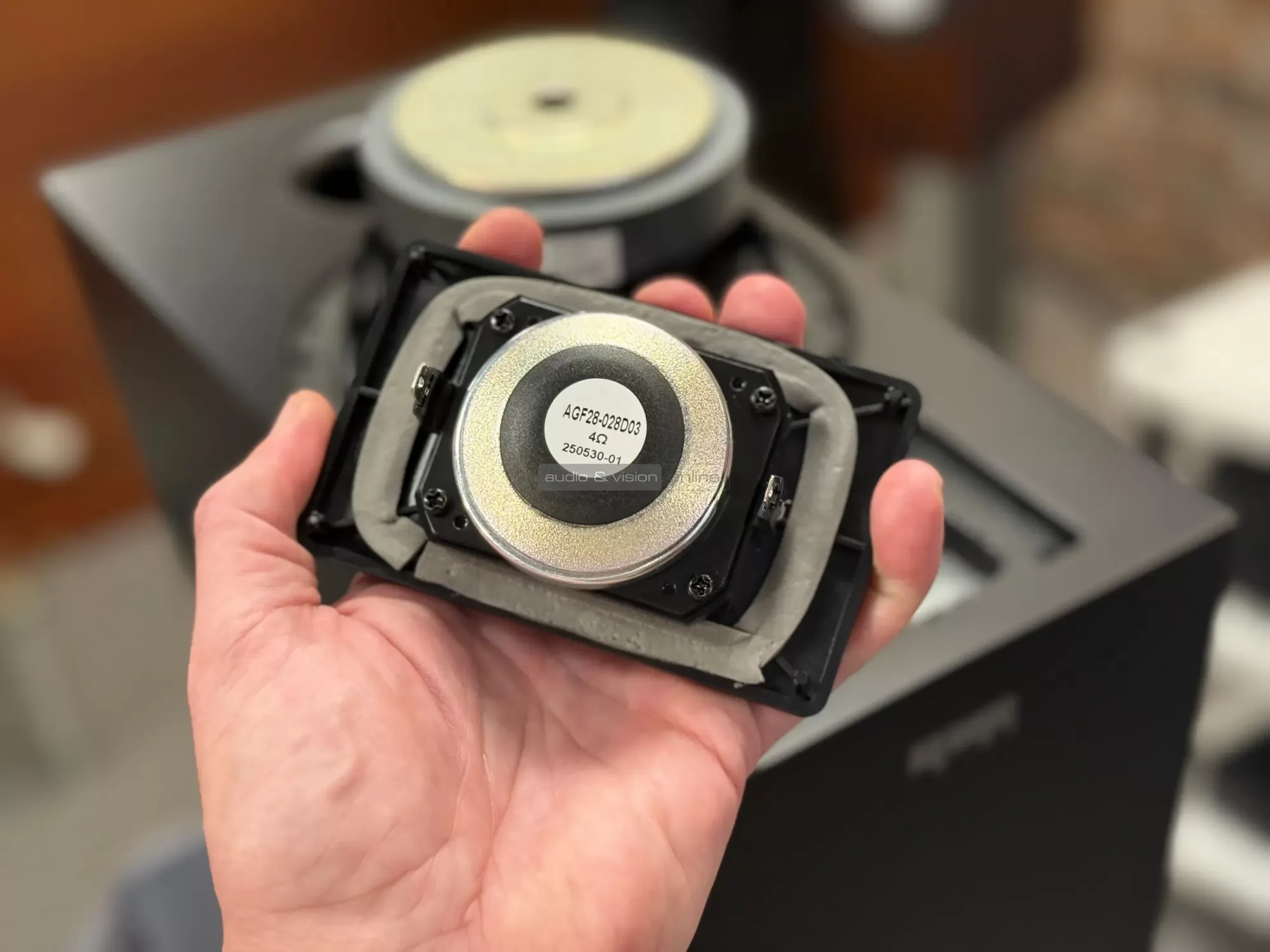 Indiana Line Lira 3 hangfal magassugárzó