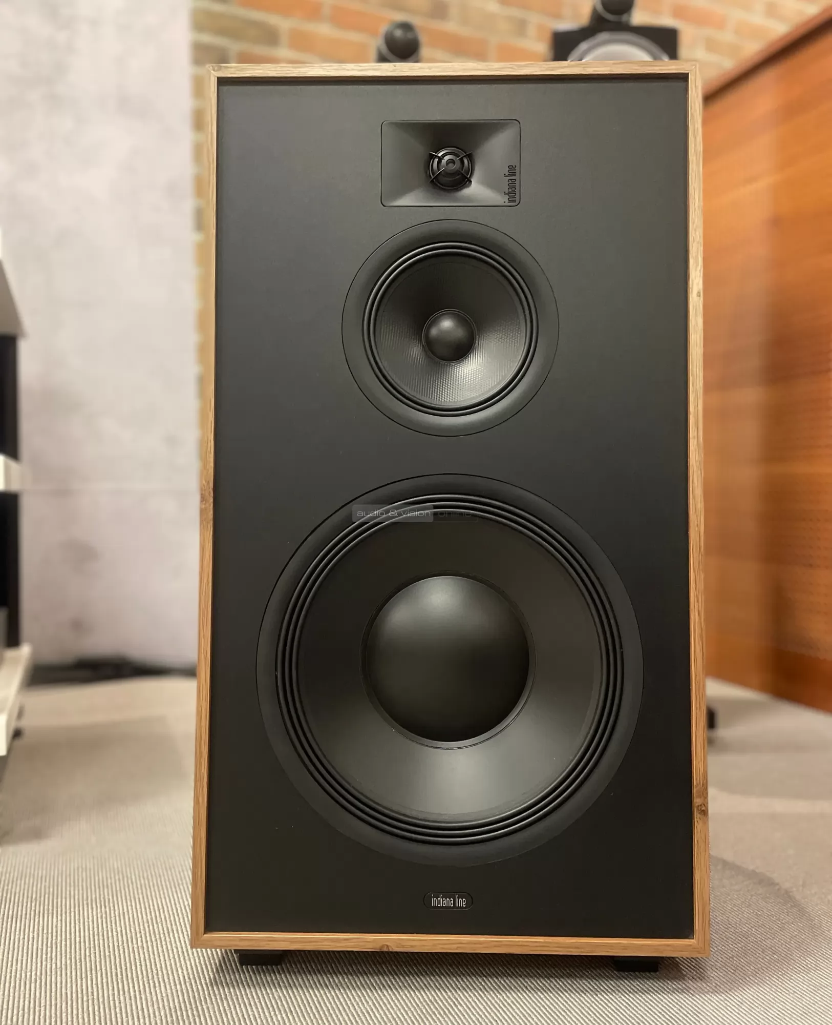 Indiana Line Utah 8 hangfal