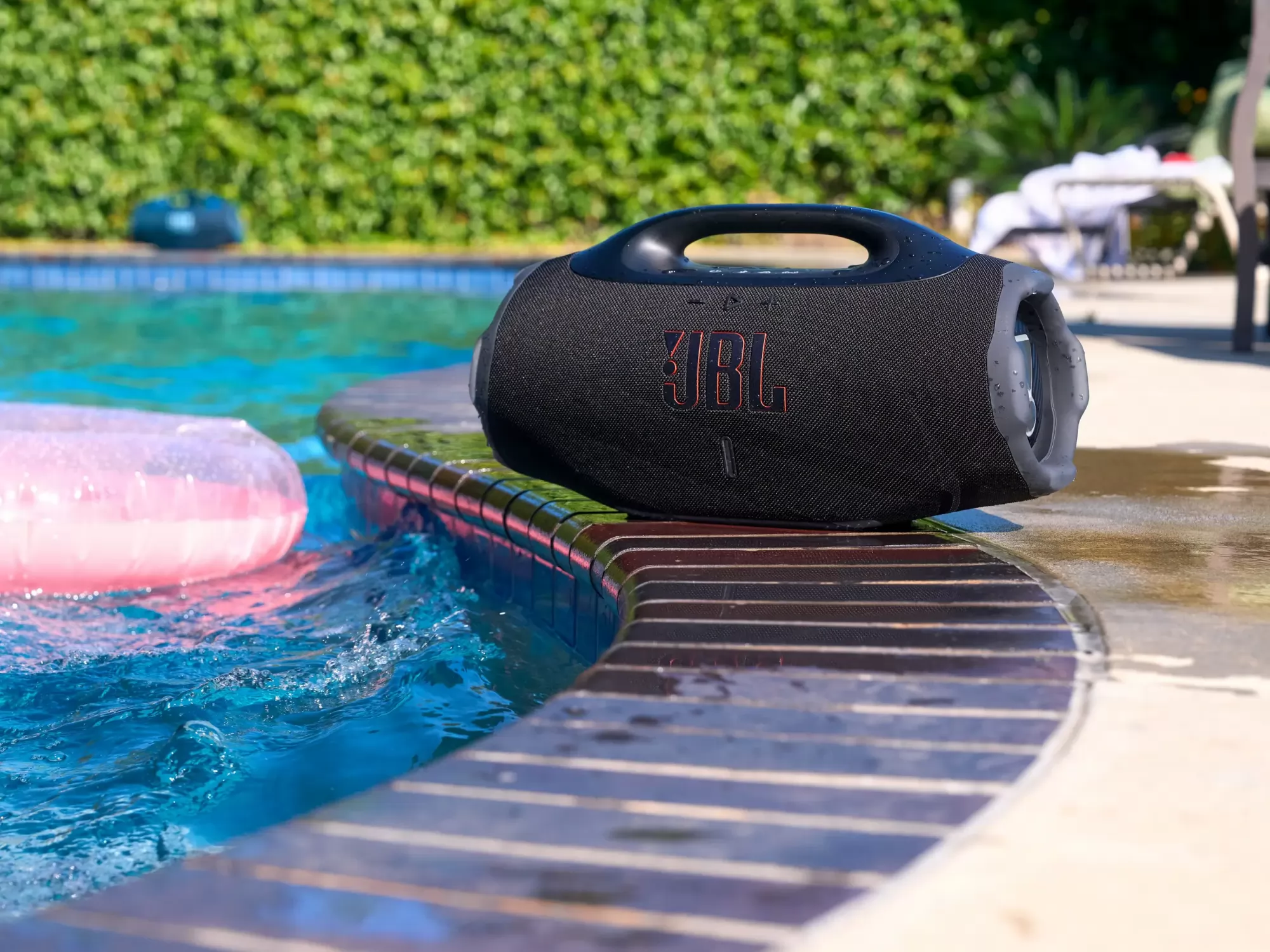 JBL Boombox 4 vízálló Bluetooth hangszóró