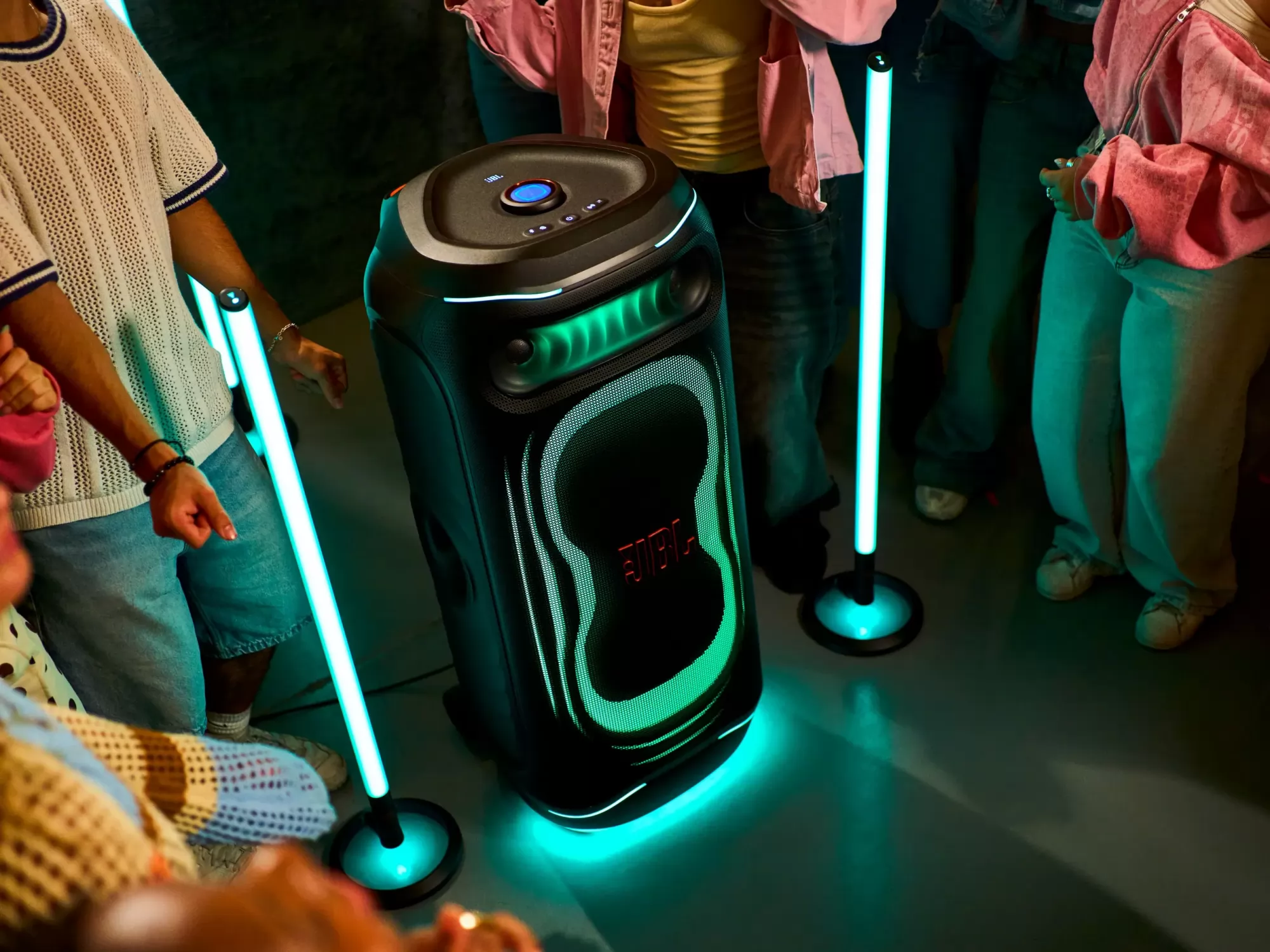 JBL Partybox Ultimate 2 party hangszóró