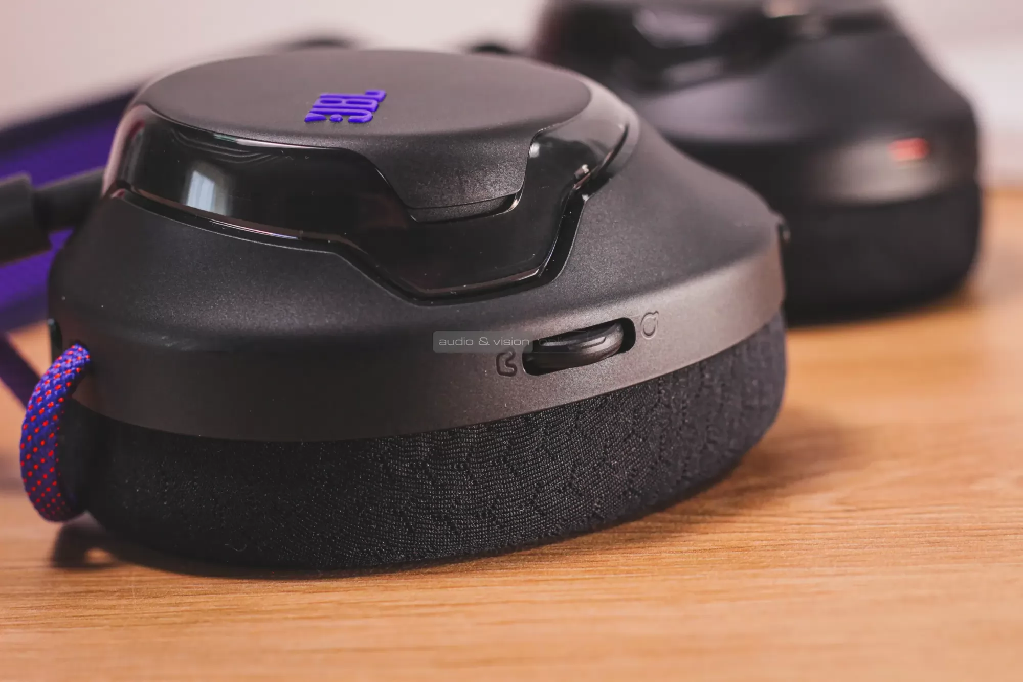 JBL Quantum 650 gamer fejhallgató