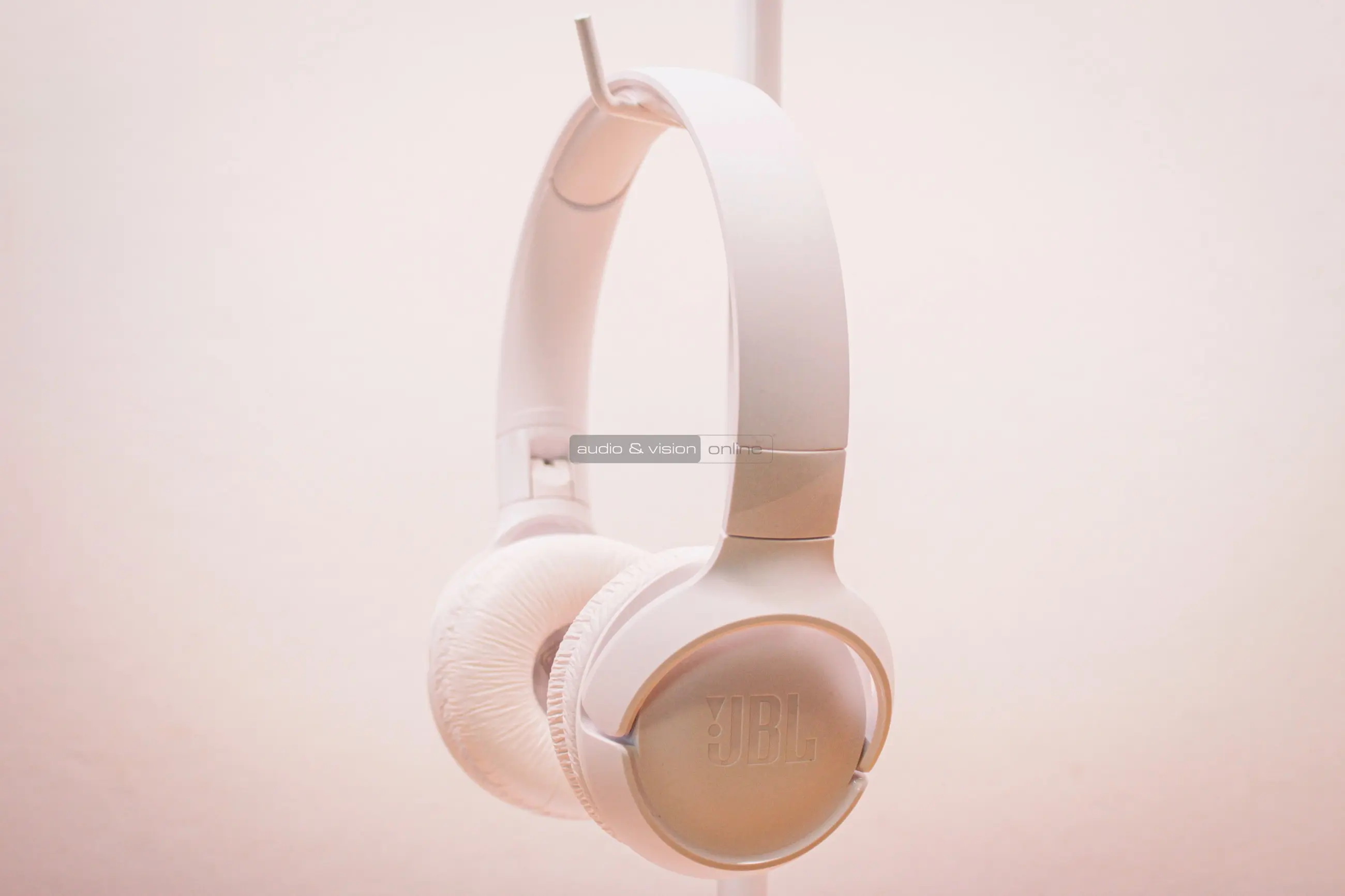 JBL Tune 520BT Bluetooth fejhallgató