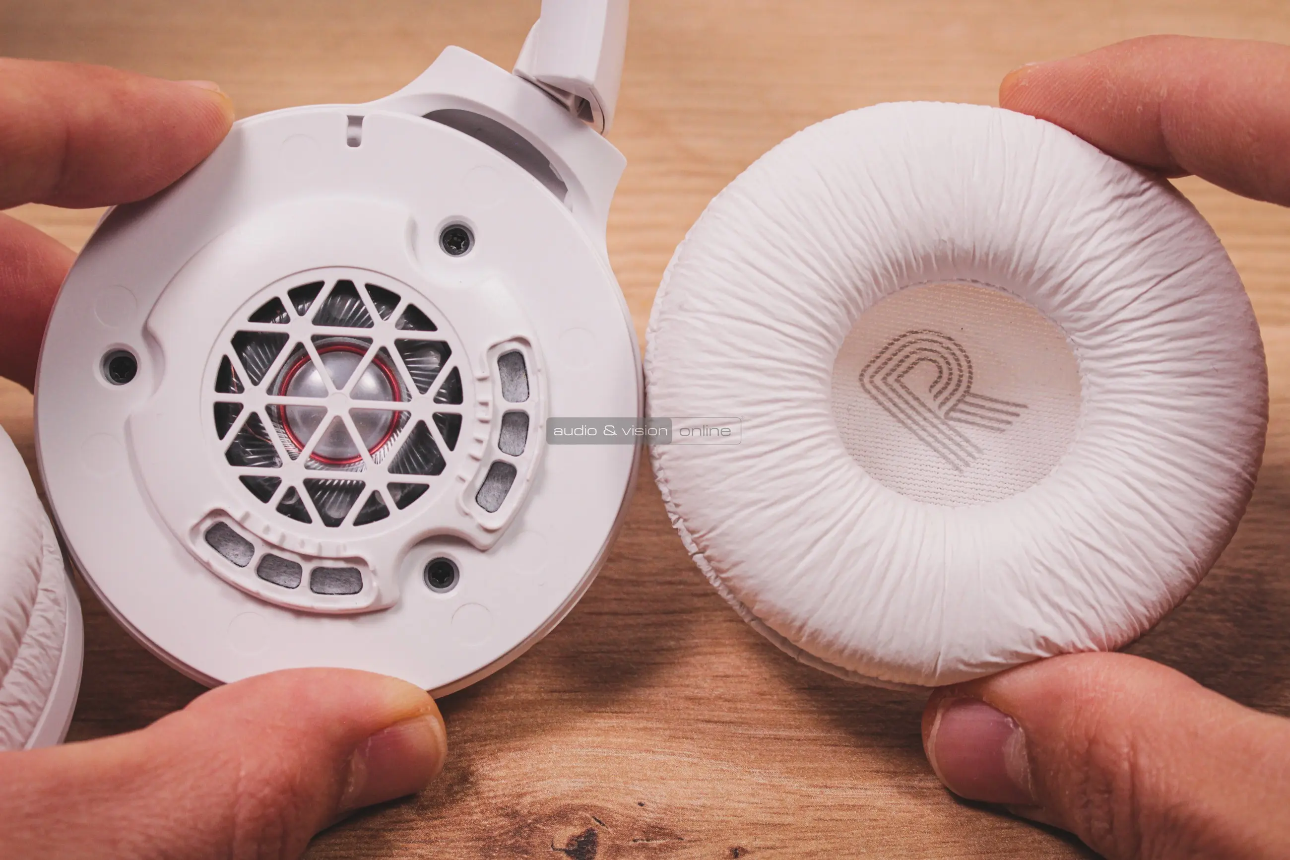 JBL Tune 520BT Bluetooth fejhallgató fülpárna