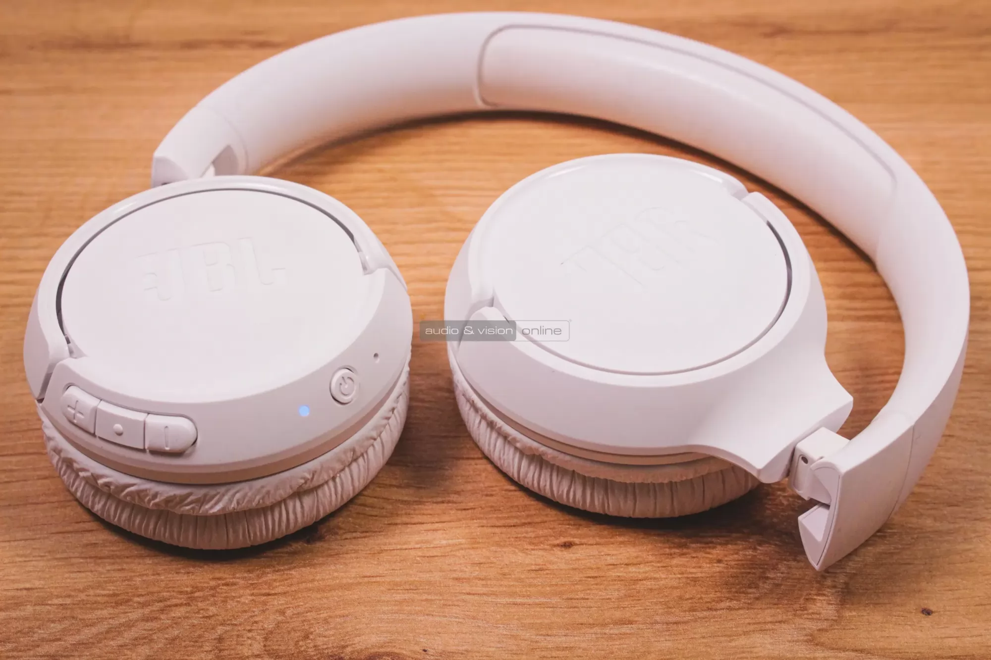 JBL Tune 520BT Bluetooth fejhallgató