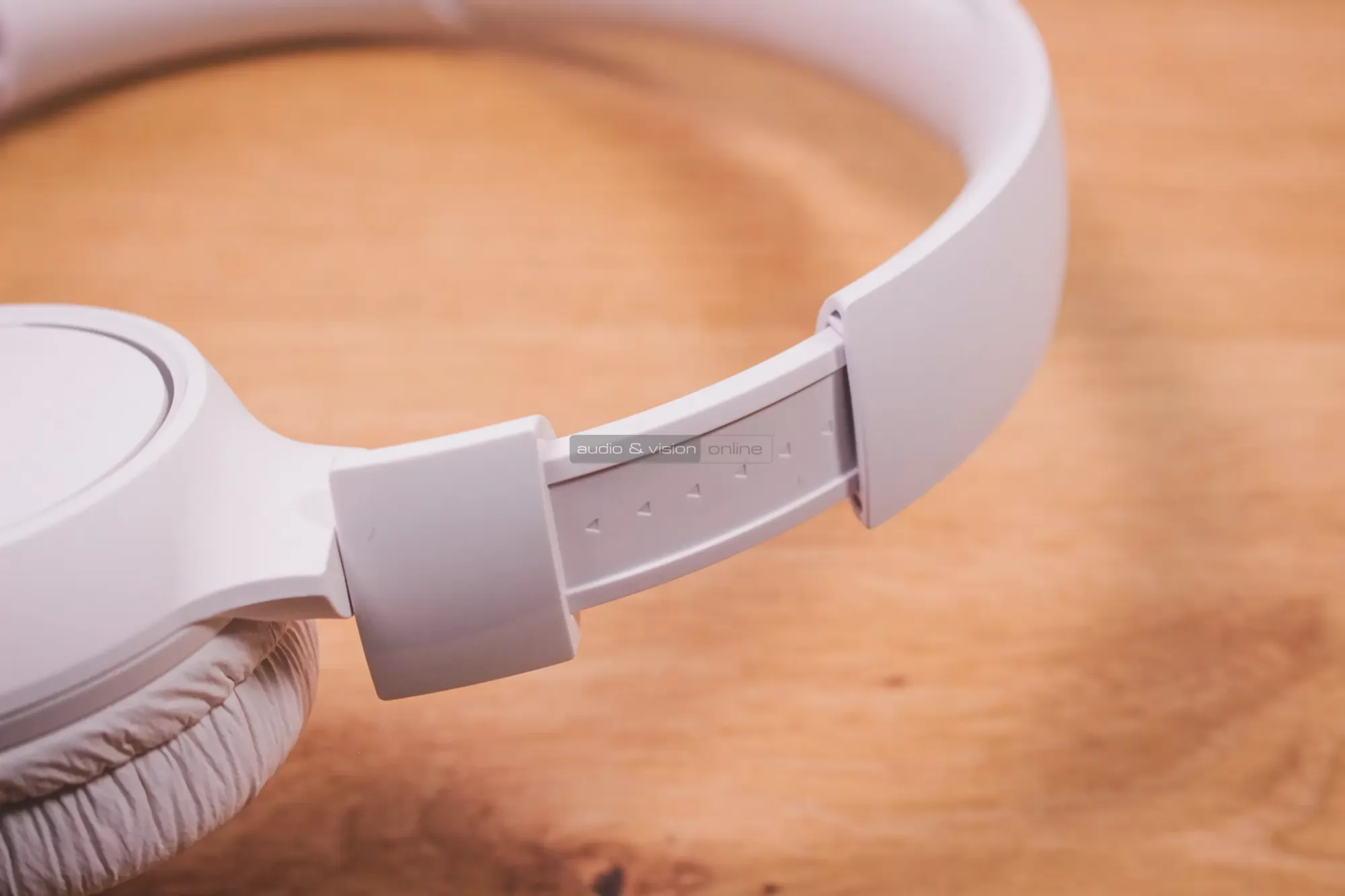 JBL Tune 520BT Bluetooth fejhallgató fejpánt