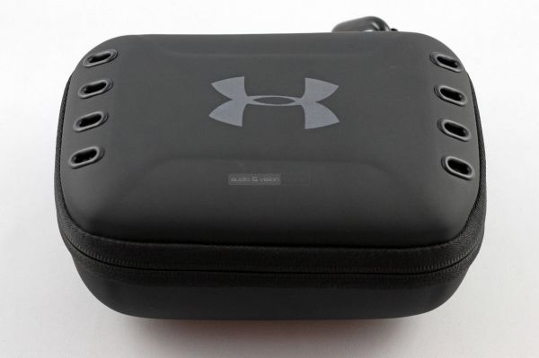 JBL UA Sport Wireless Train sportfejhallgató tok