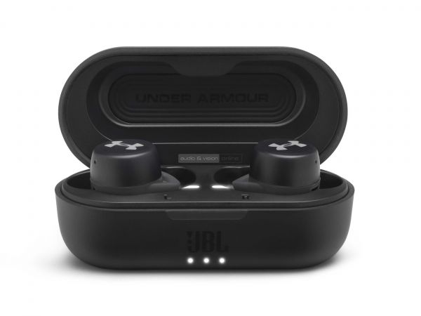 JBL UA True Wireless Streak TWS Bluetooth fülhallgató