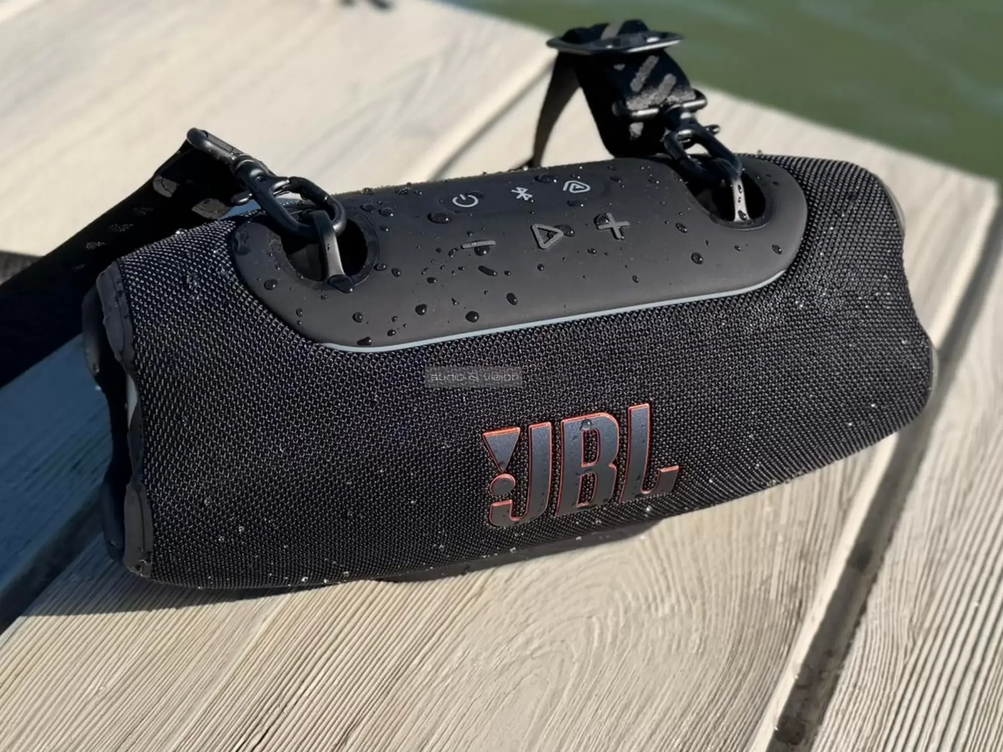 JBL Xtreme 5 vízálló Bluetooth hangszóró