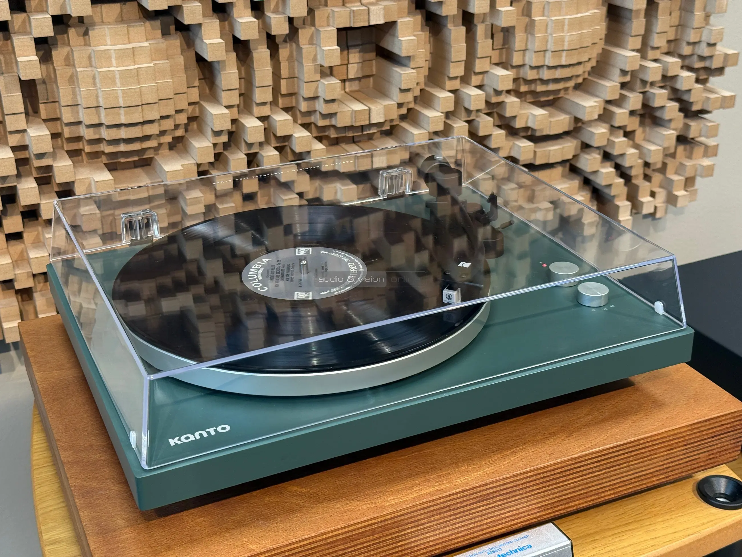 Kanto OBI3 G2 vinyl lemezjátszó