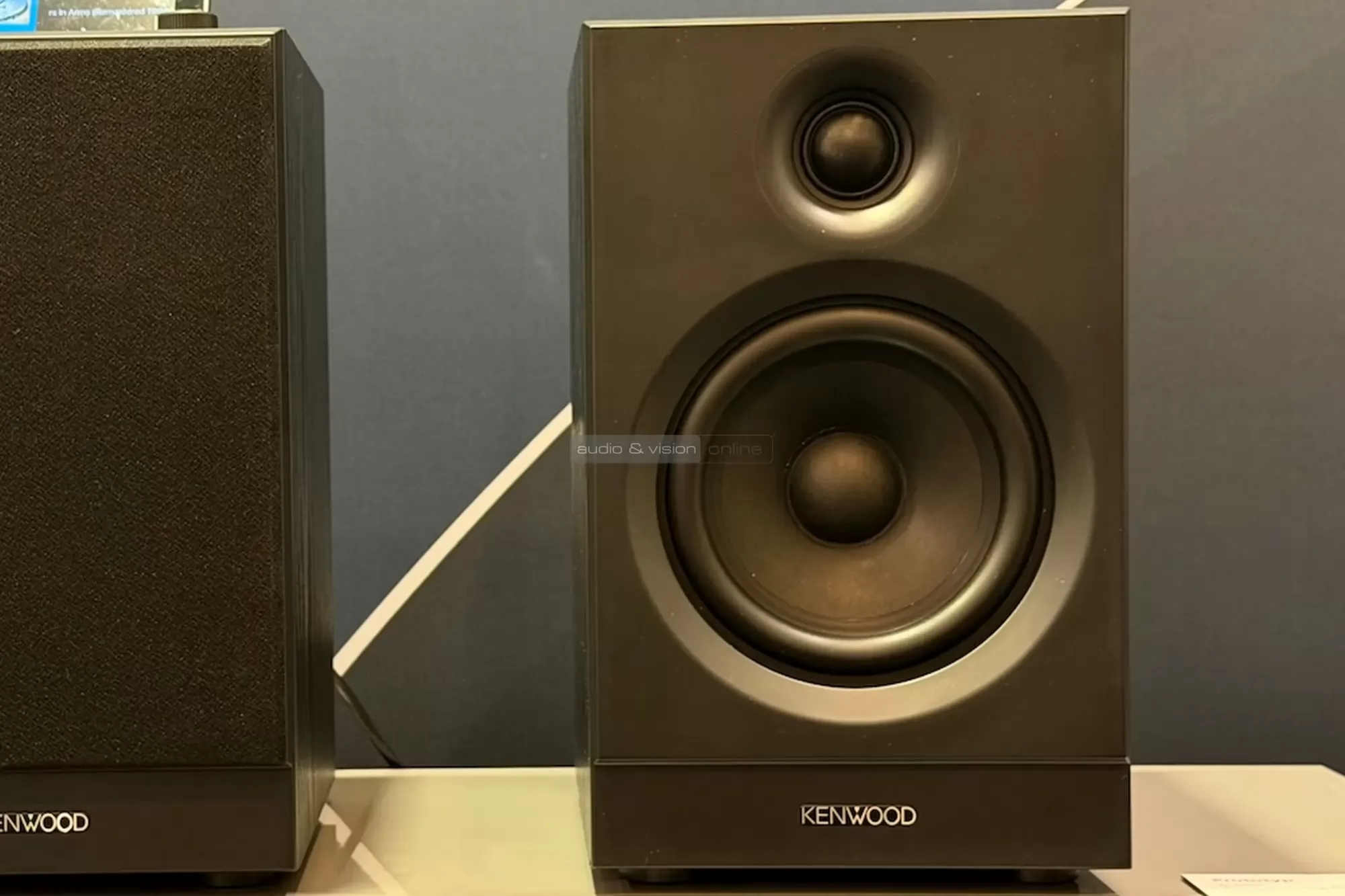 Kenwood LS-2000 aktív hangfal