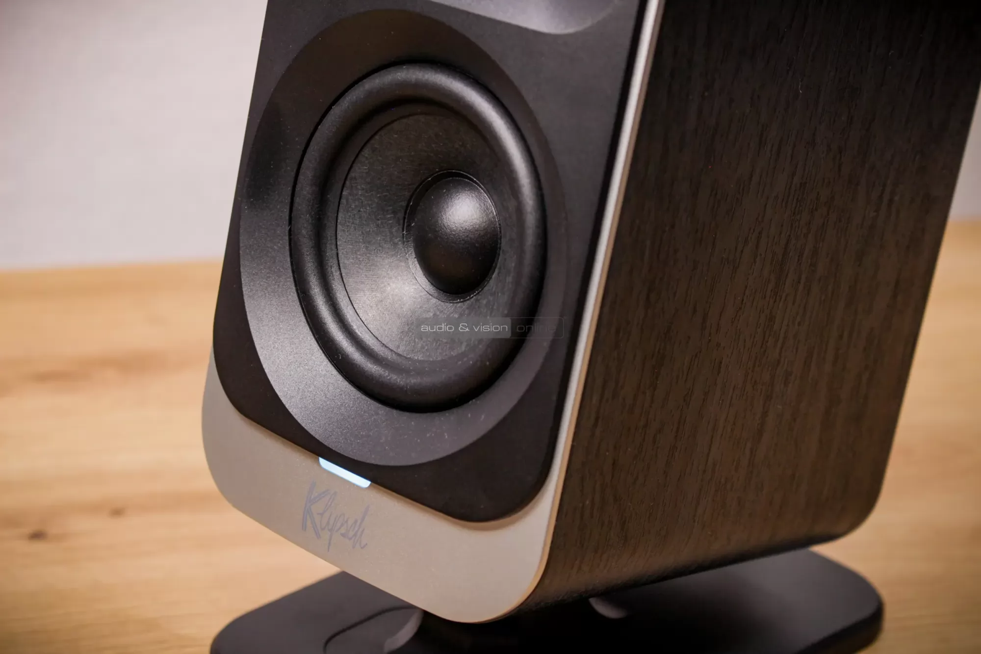 Klipsch ProMedia Lumina aktív hangfal mélyközépsugárzó