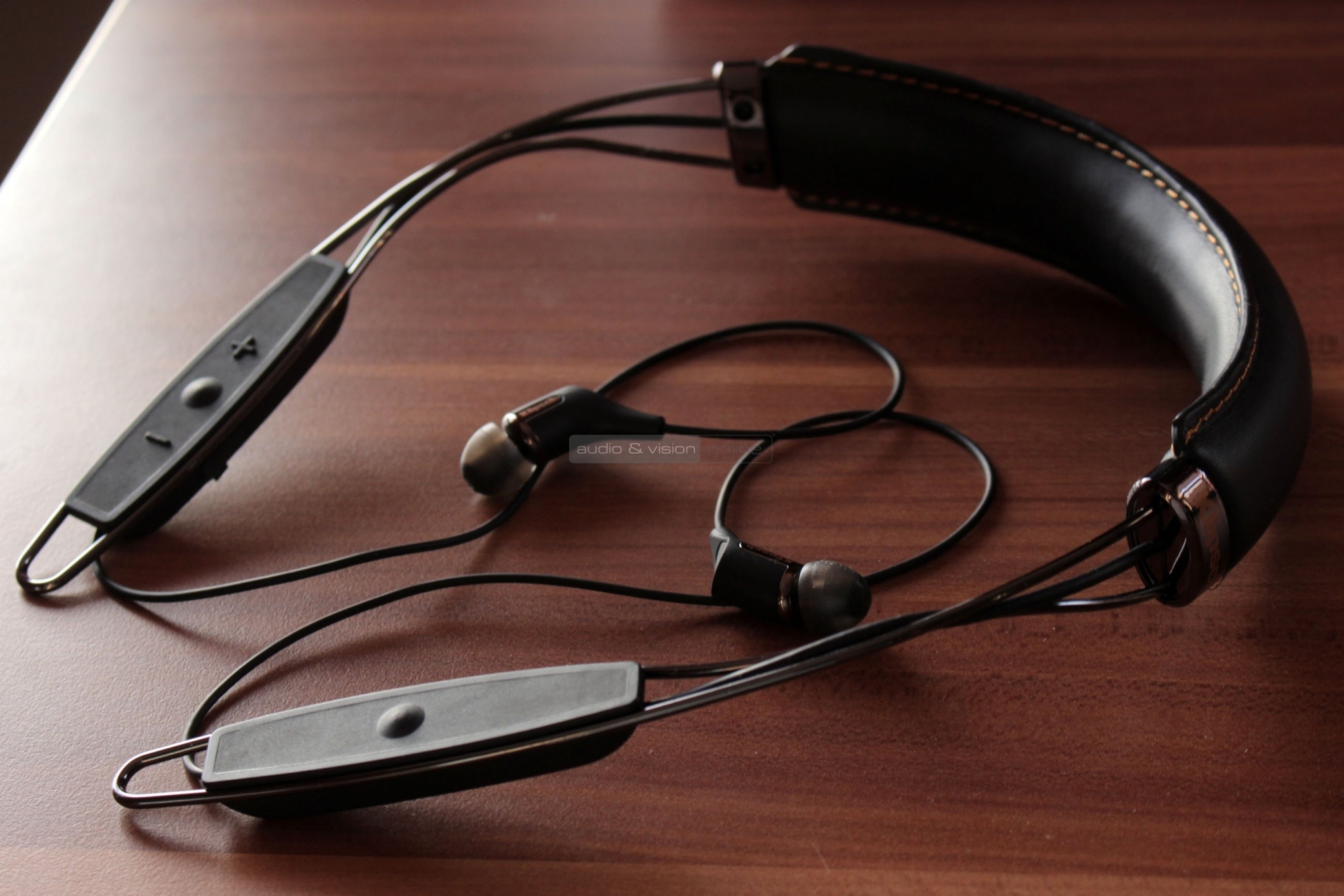 Klipsch R6 Neckband Bluetooth fülhallgató