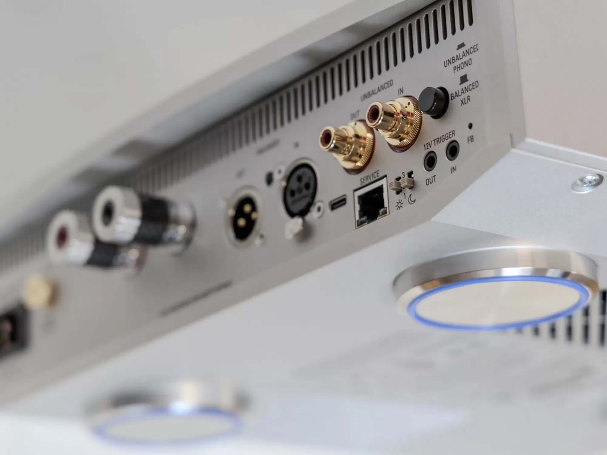 Linn Klimax Solo 500 monoblokk hátlap