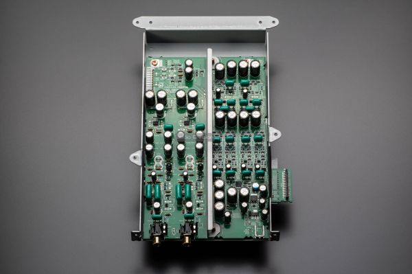 Marantz MODEL 40n hálózati sztereó erősítő DAC Phono Board with Case