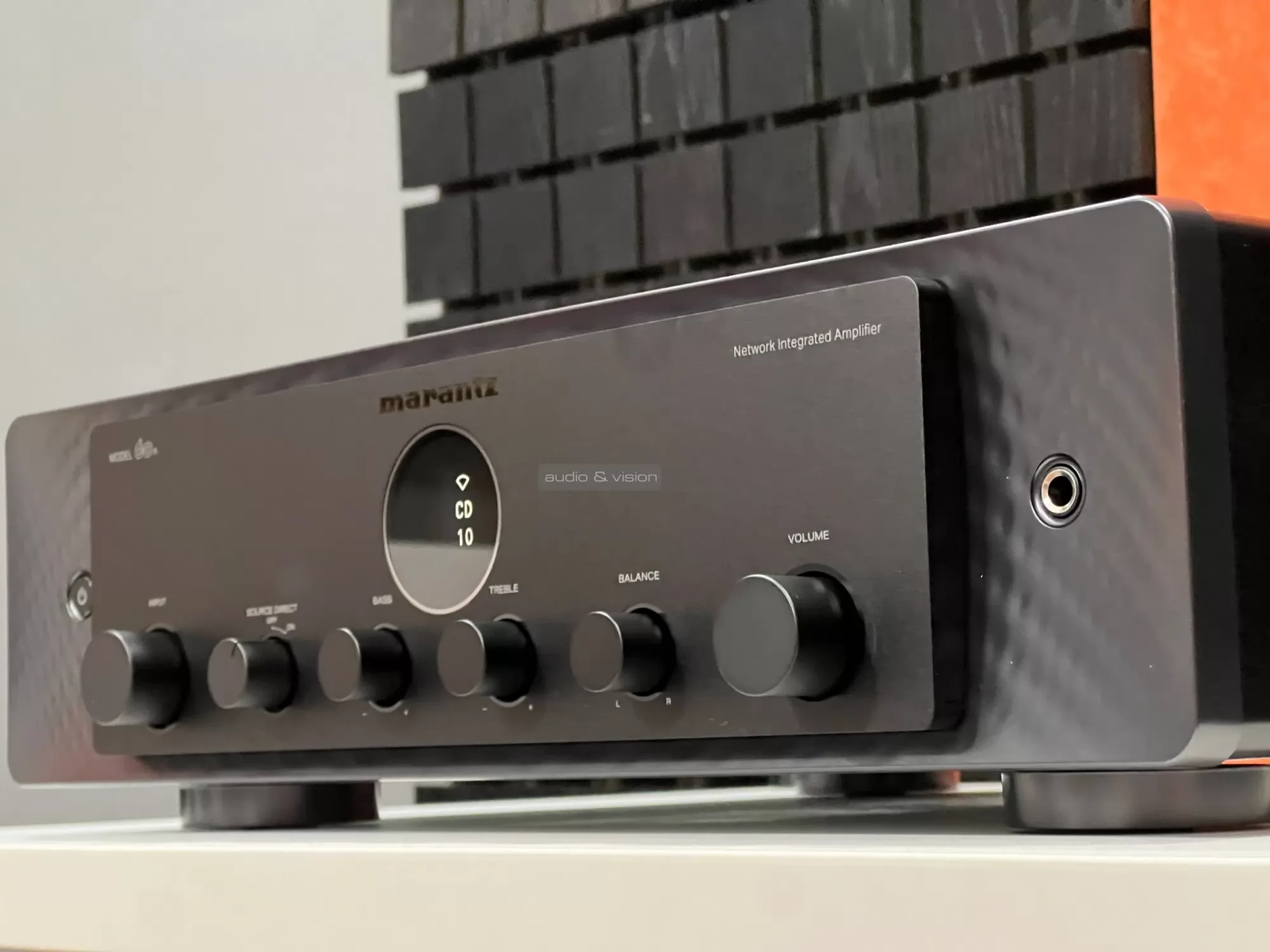 Marantz MODEL 60n hálózati sztereó erősítő