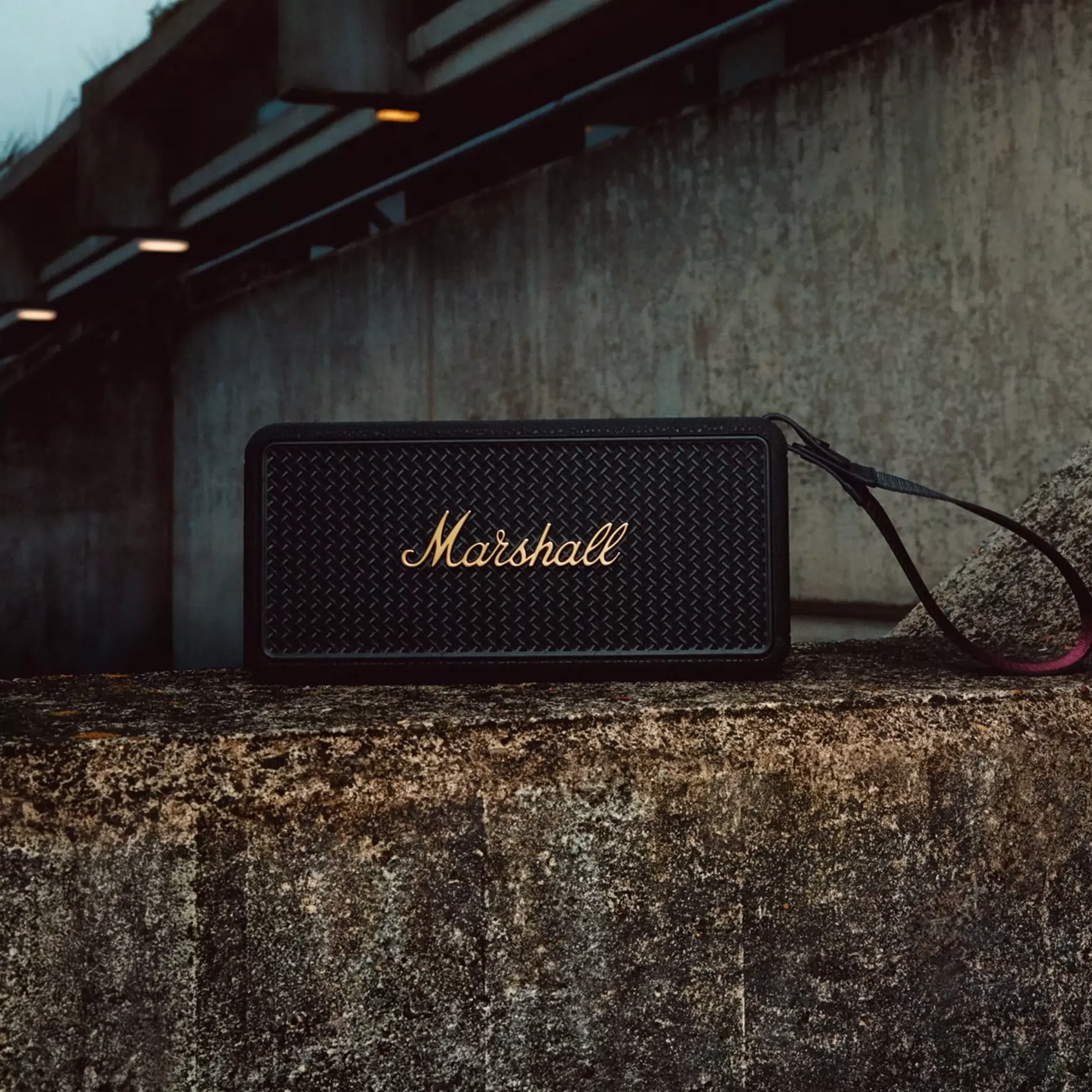 Marshall Middleton II Bluetooth hangszóró