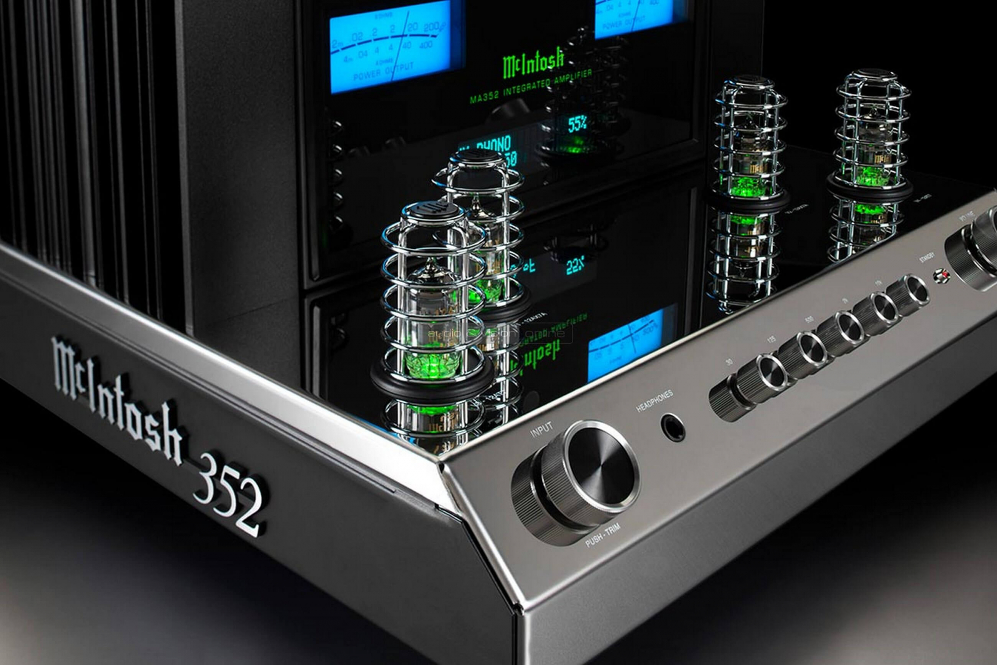 McIntosh MA352 hibrid sztereó erősítő