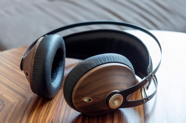 Meze 99 Classics fejhallgató