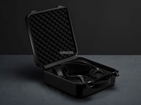 Meze Audio Empyrean II fejhallgató doboz