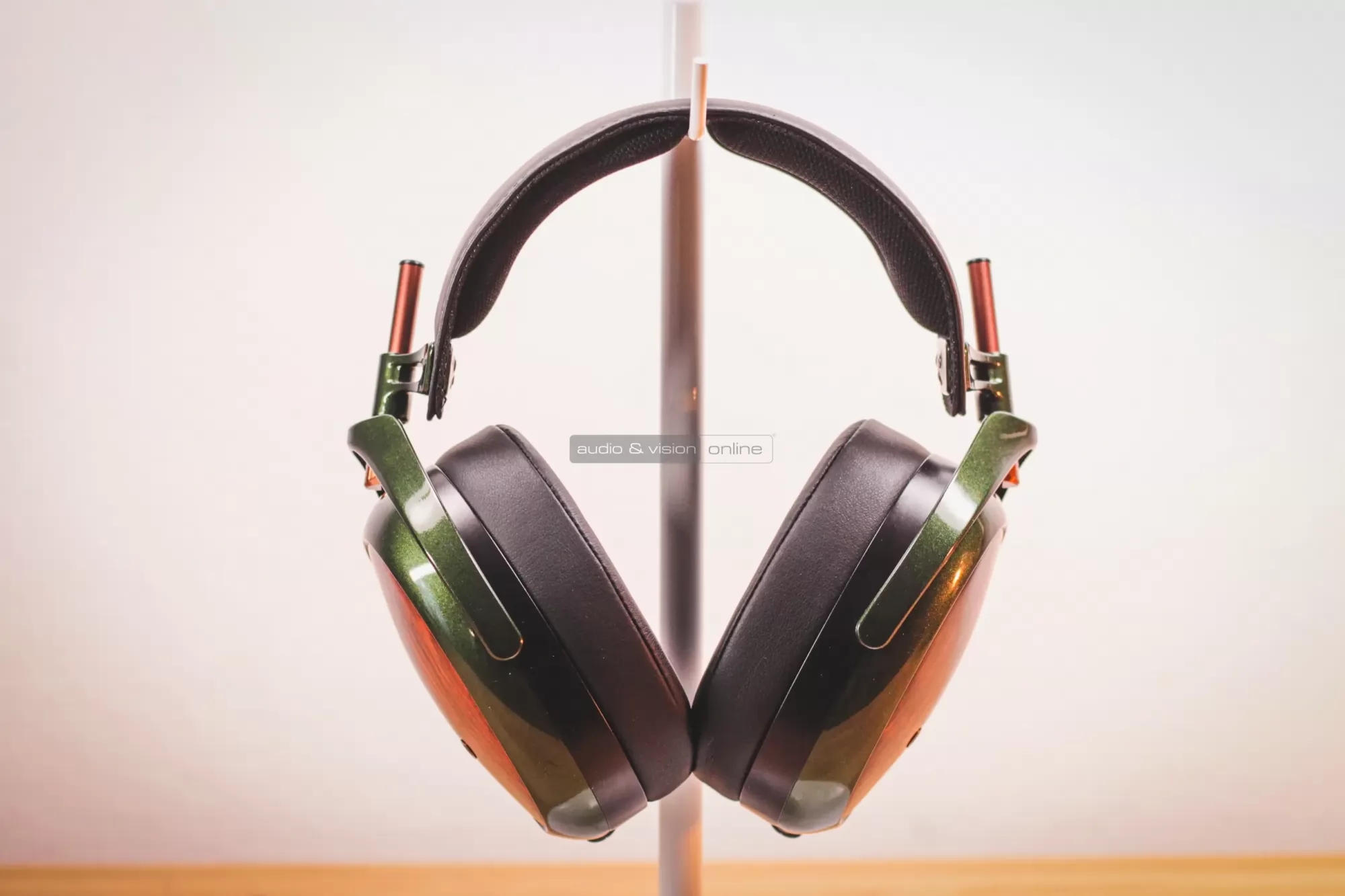 Meze STRADA fejhallgató front