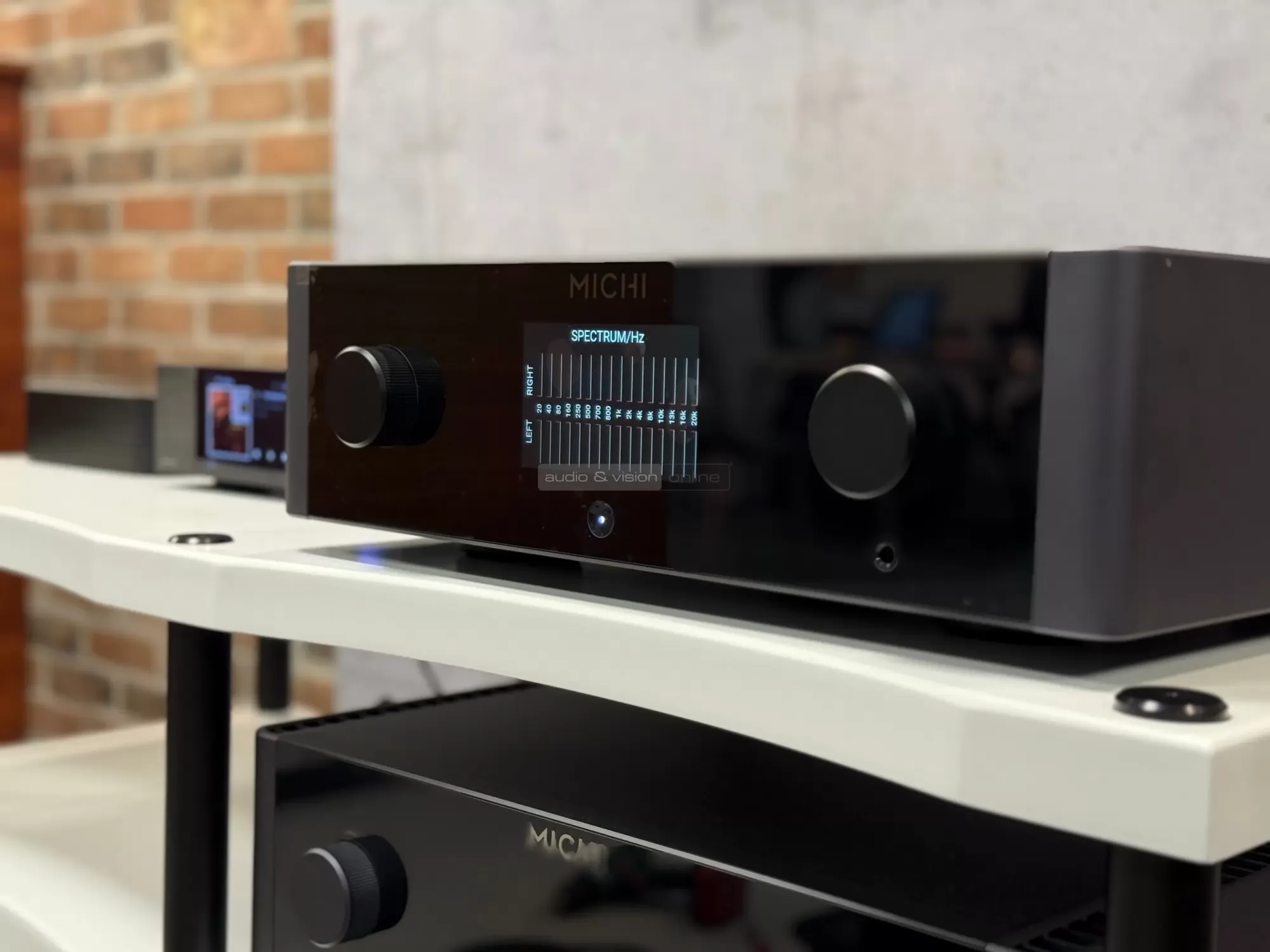 Michi X3 Series 2 sztereó erősítő