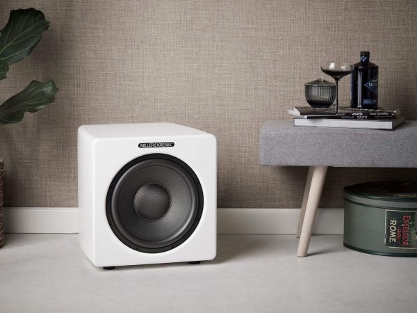 MK Sound V10 Plus aktív mélyláda