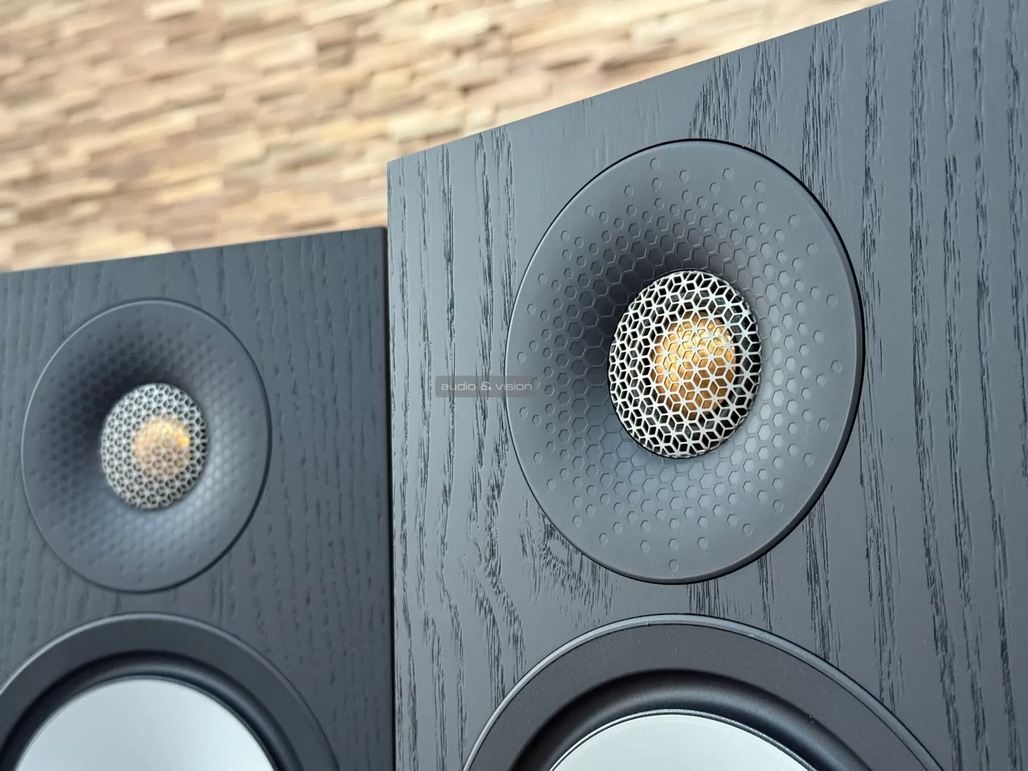 Monitor Audio Bronze 50 7G hangfal magassugárzó