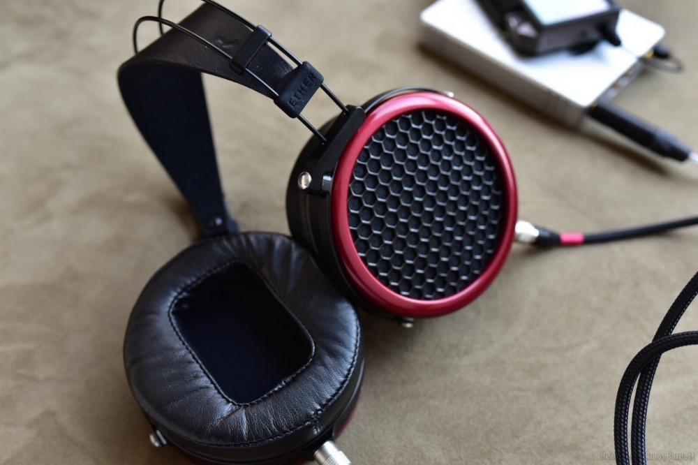 MrSpeakers ETHER síkmágneses high end fejhallgató