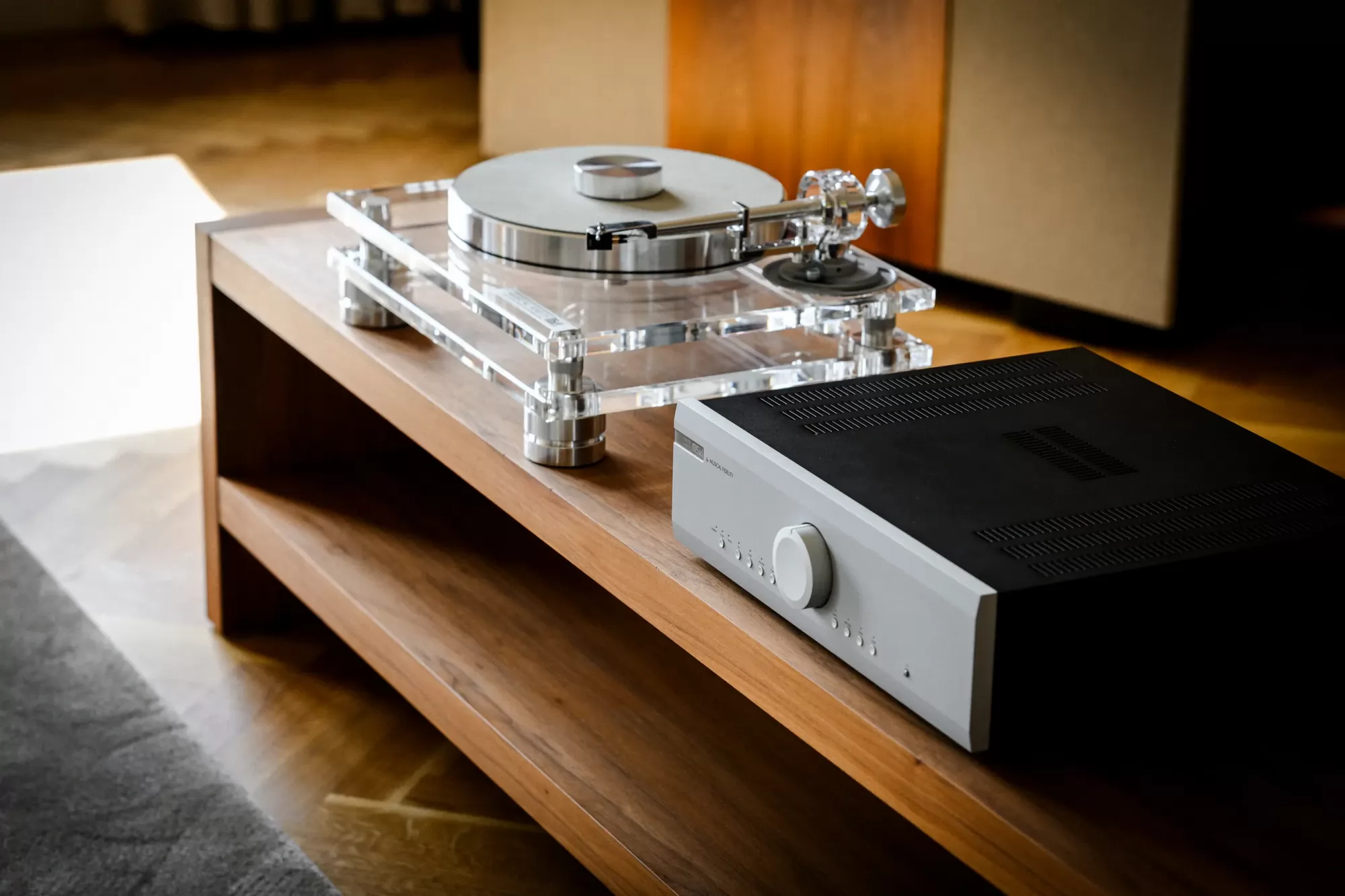 Musical Fidelity M5xi sztereó erősítő