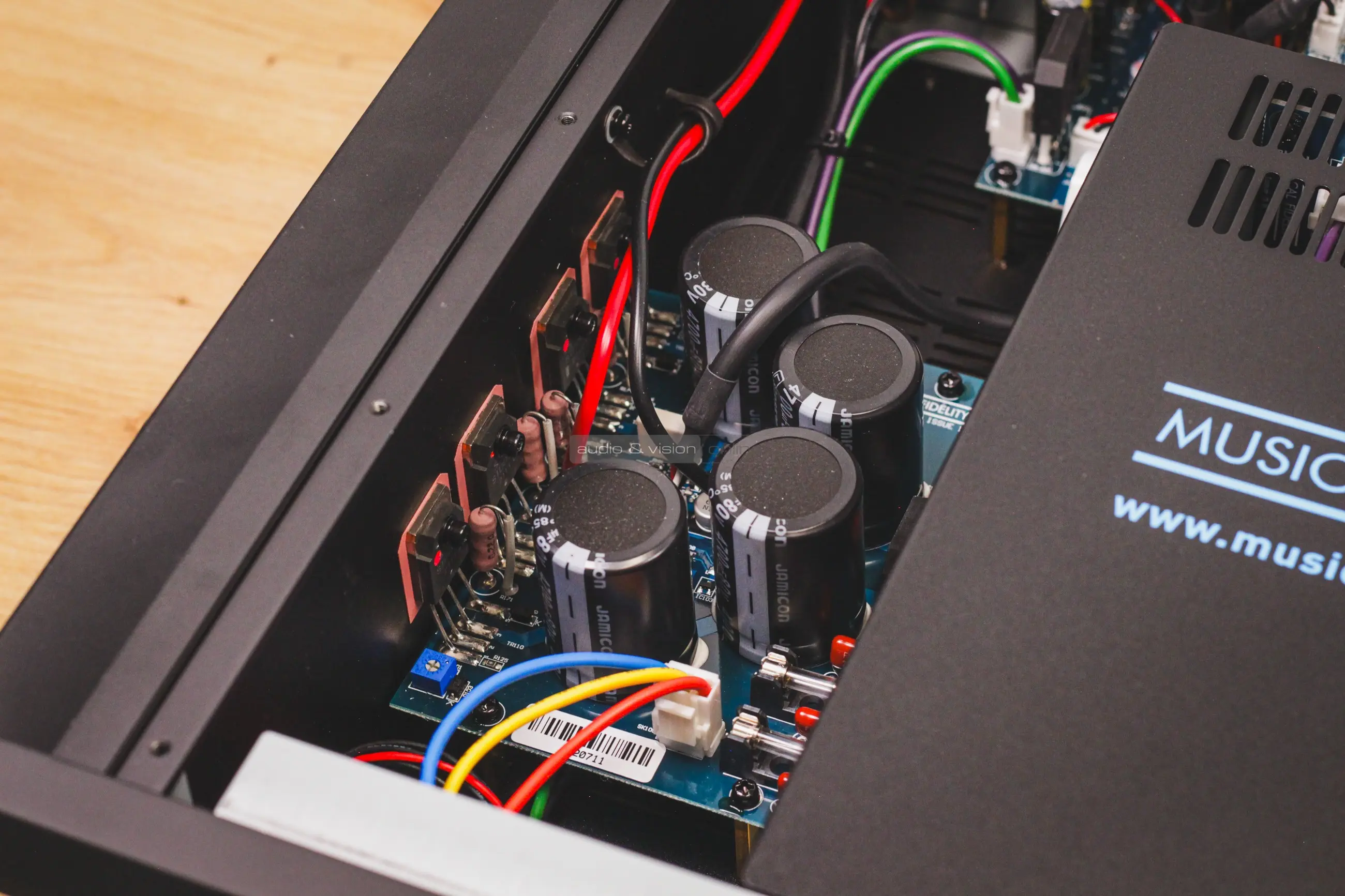 Musical Fidelity M6xi sztereó erősítő