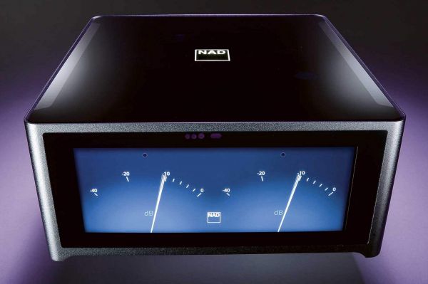 NAD M10 V2 hálózati sztereó erősítő kijelző
