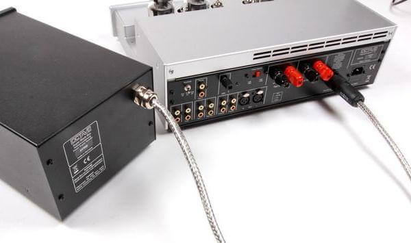 OCTAVE V 40 SE csöves sztereó erősítő Black Box