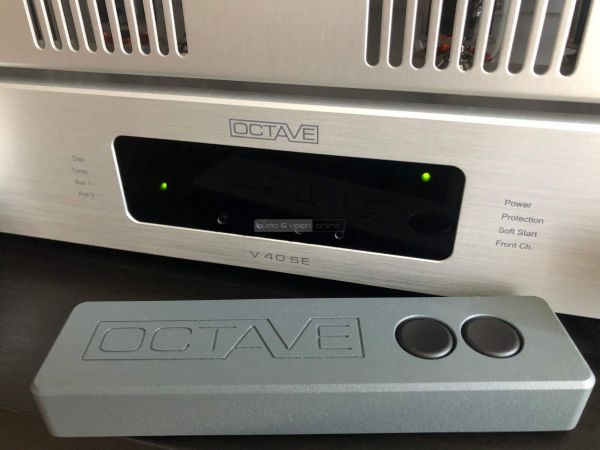 OCTAVE V 40 SE csöves sztereó erősítő távvezérlő