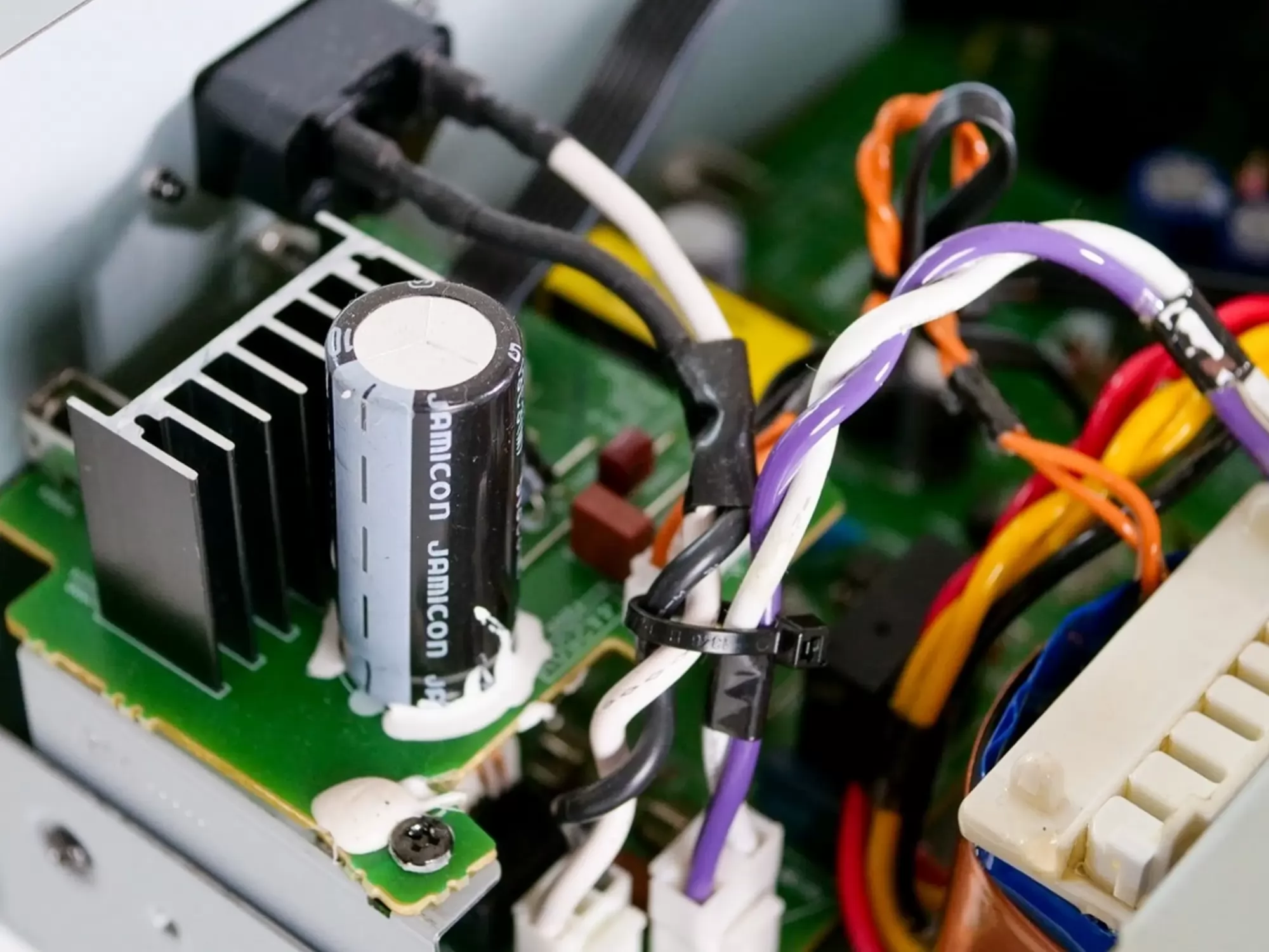 Onkyo A-50 hálózati sztereó erősítő