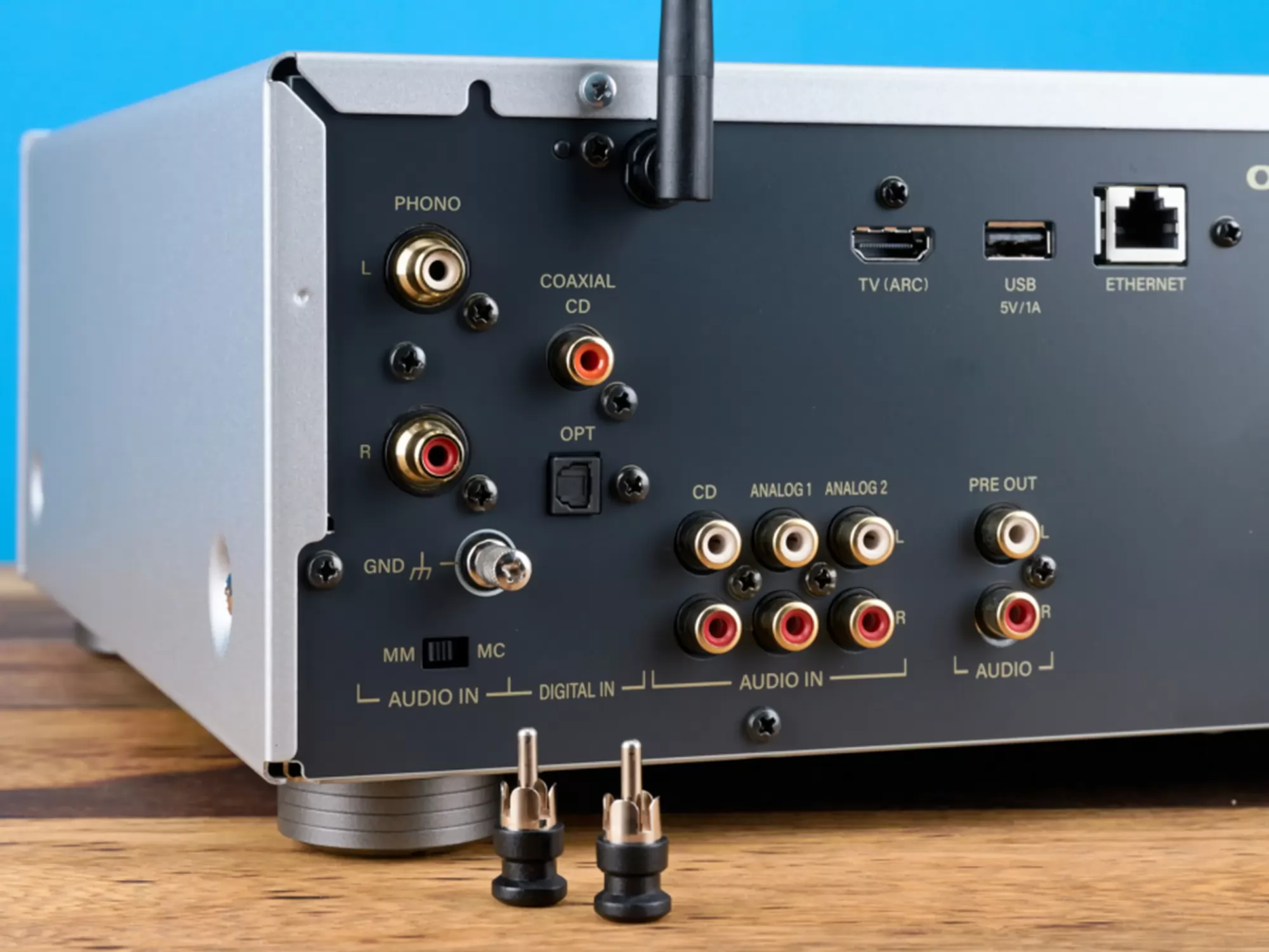 Onkyo A-50 hálózati sztereó erősítő hátlap