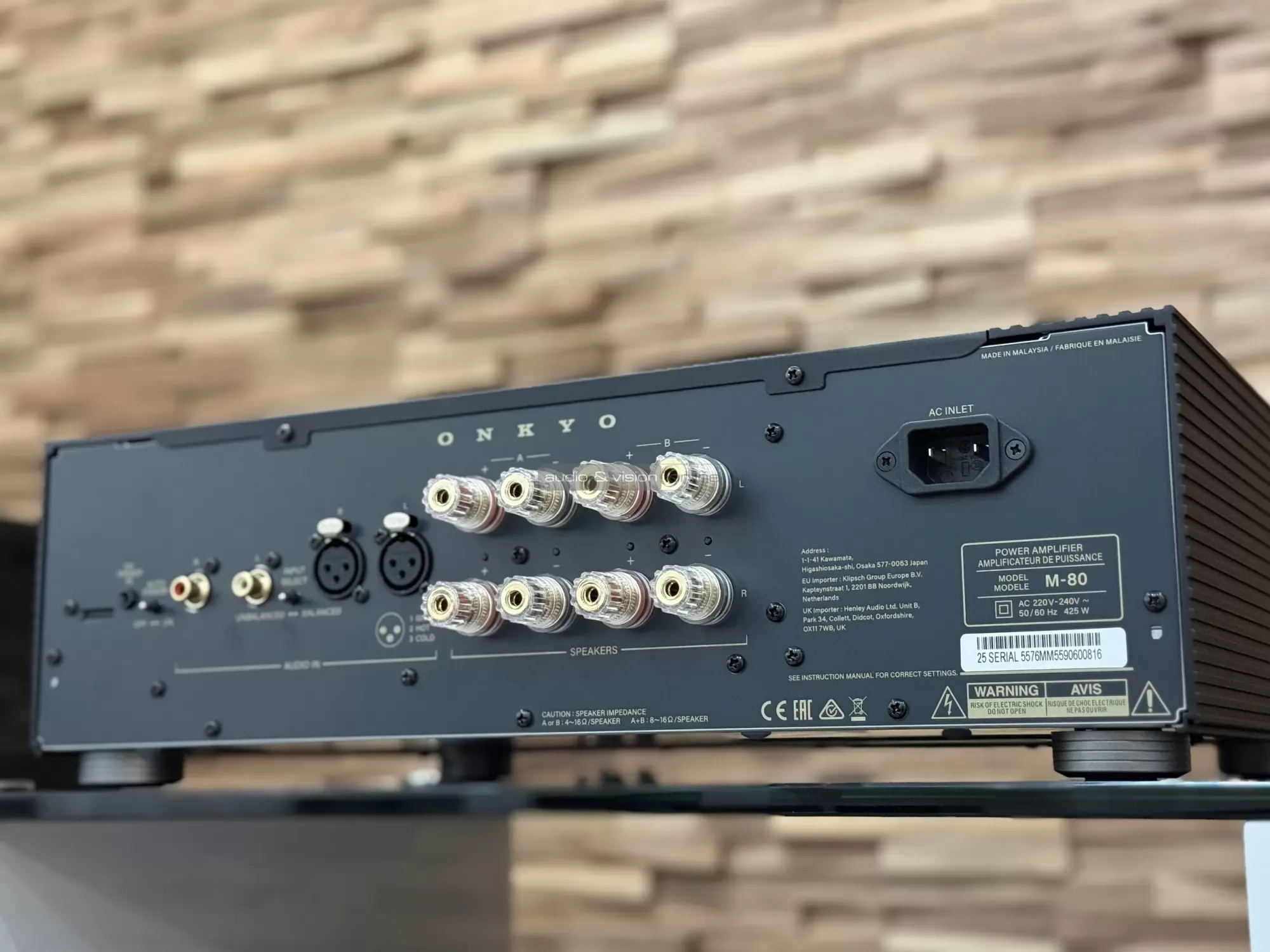 Onkyo Icon M-80 sztereó végerősítő hátlap
