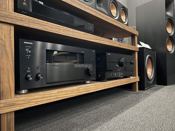Onkyo TX-RZ50 házimozi erősítő