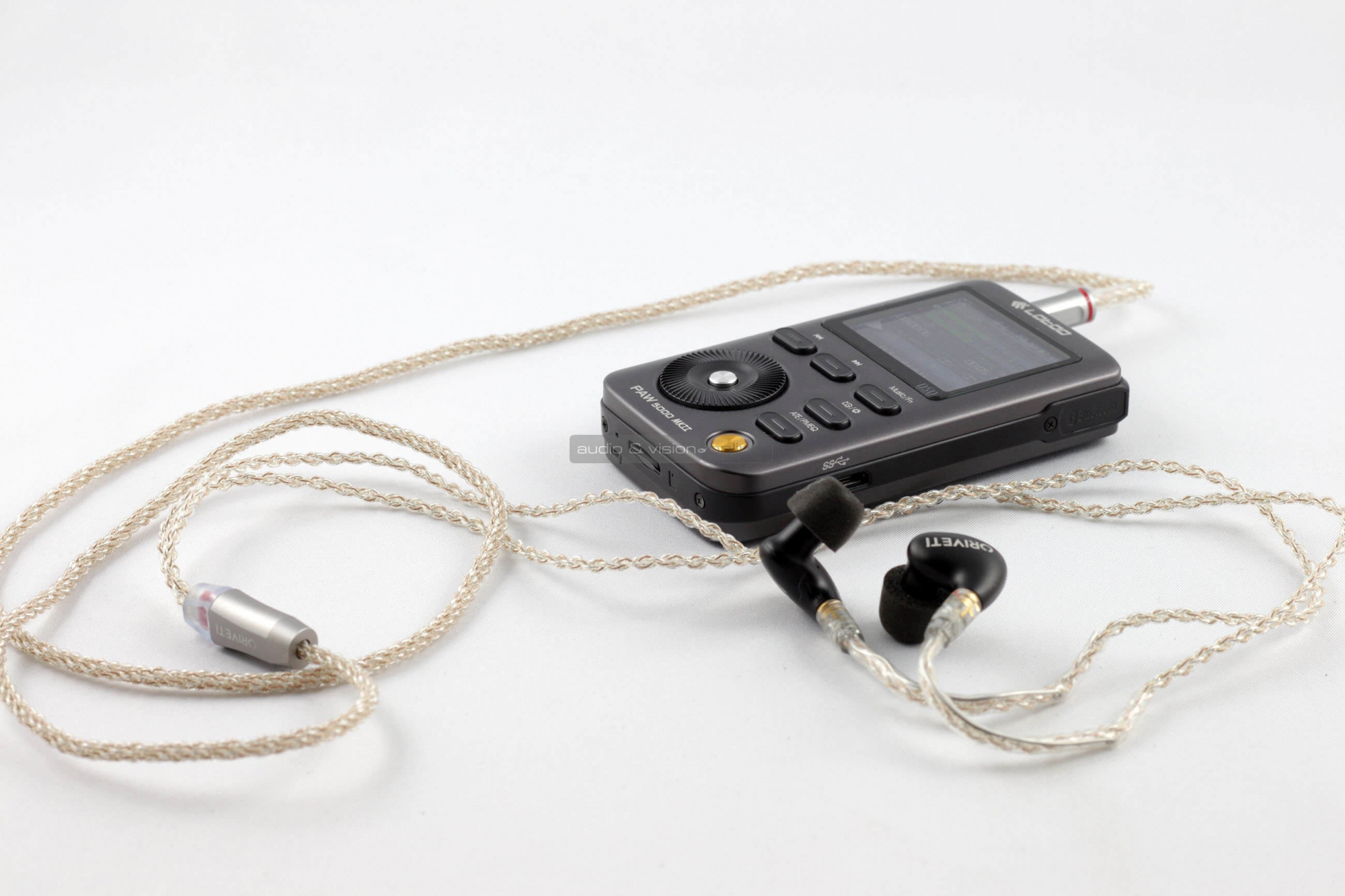 Oriveti New Primacy fülhallgató szimmetrikus kábel és Lotoo PAW 5000 MKII lejátszó