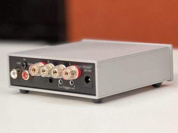 Pro-Ject Amp Box S3 sztereó végfok hátlap