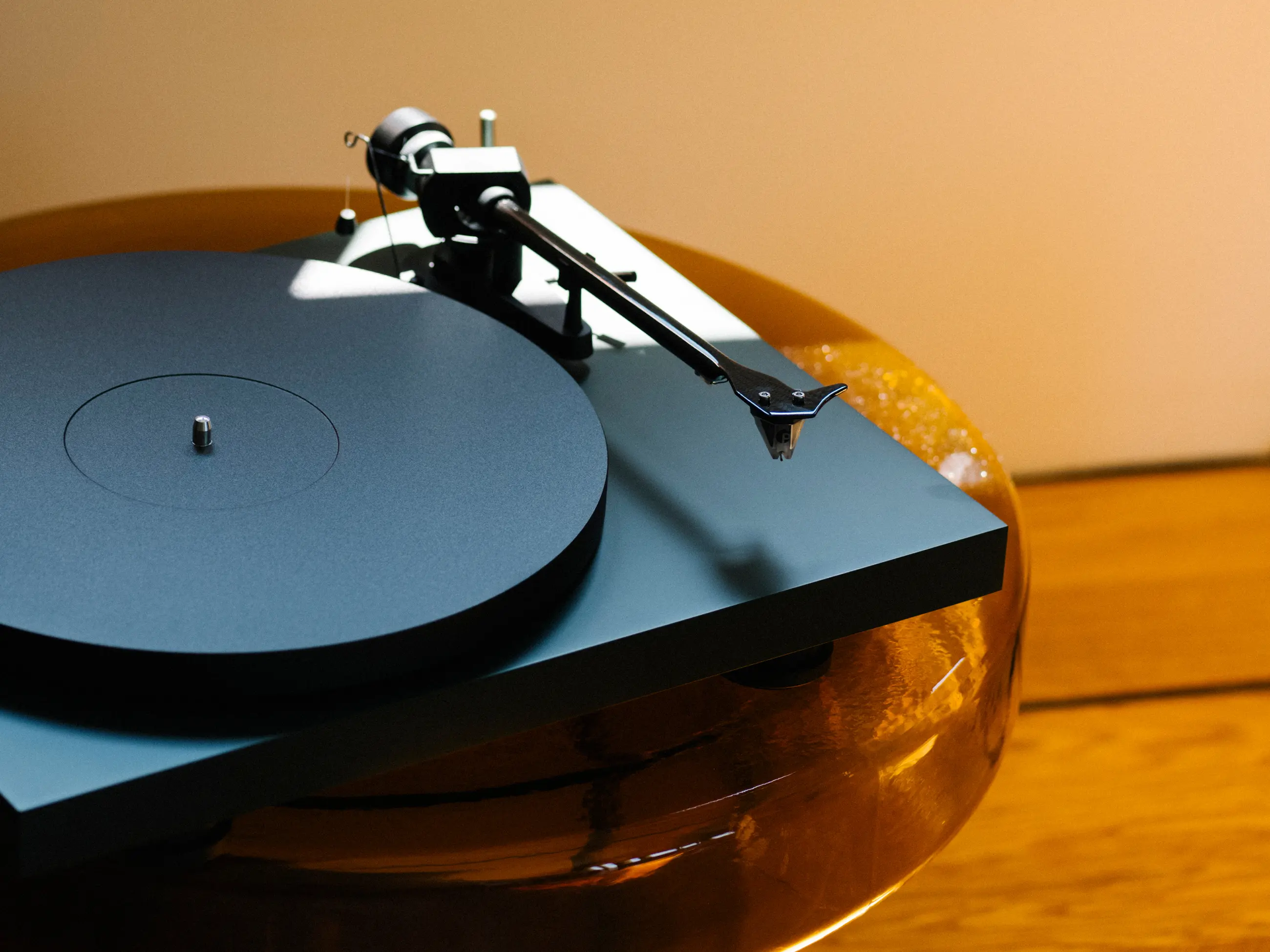 Pro-Ject Debut EVO 2 vinyl lemezjátszó