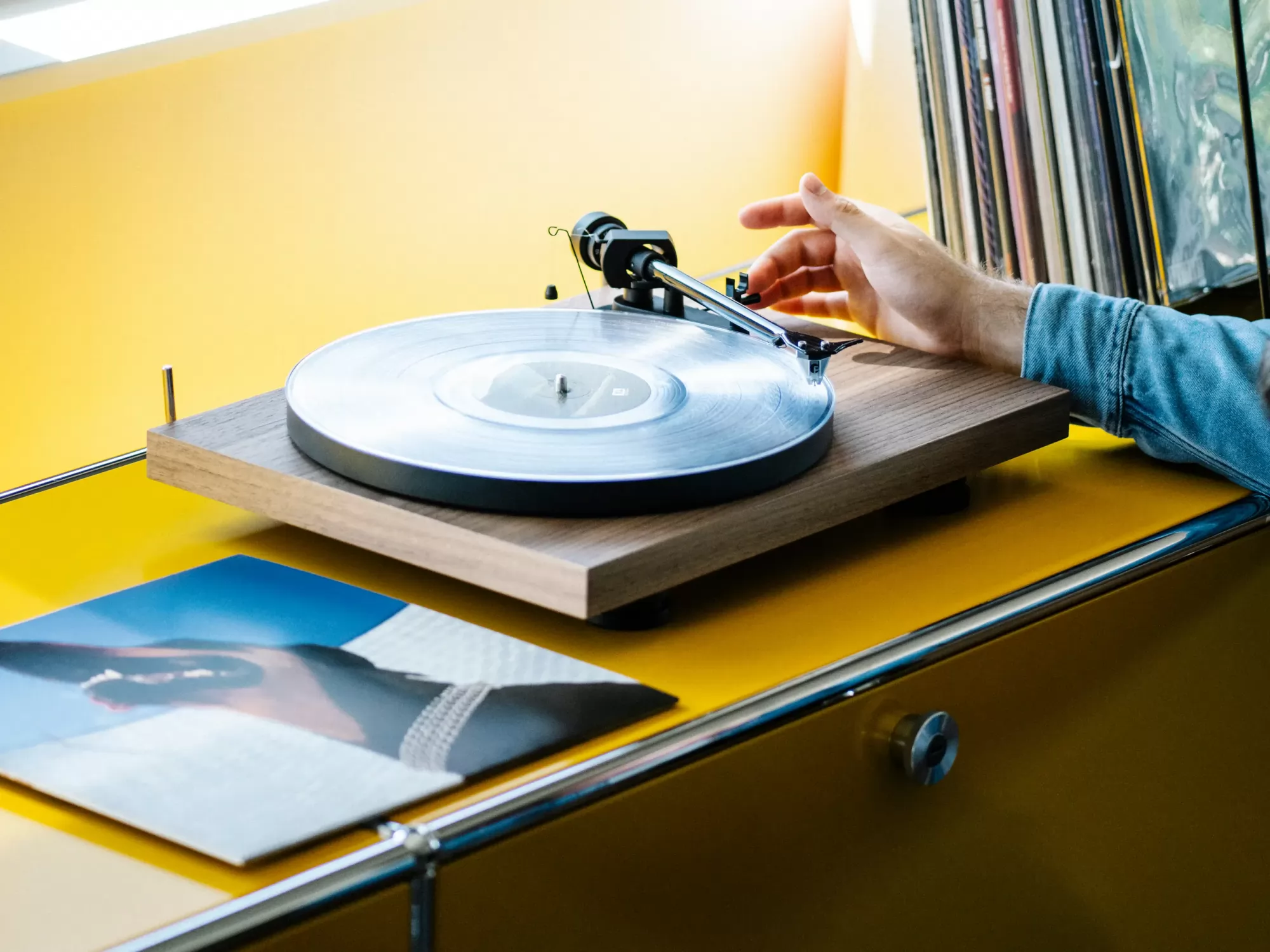 Pro-Ject Debut EVO 2 vinyl lemezjátszó