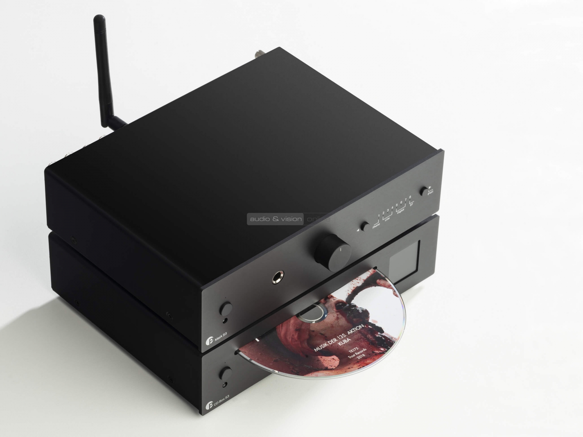 Pro-Ject MaiA S3 sztereó erősítő CD Box S3 CD-lejátszó