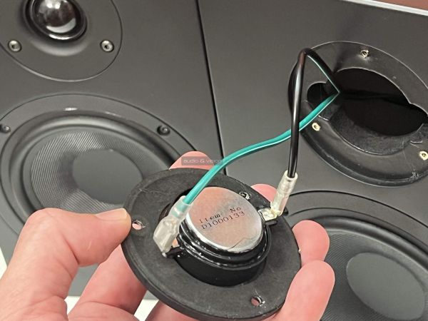 Pro-Ject Speaker Box 5 S2 hangfal magassugárzó